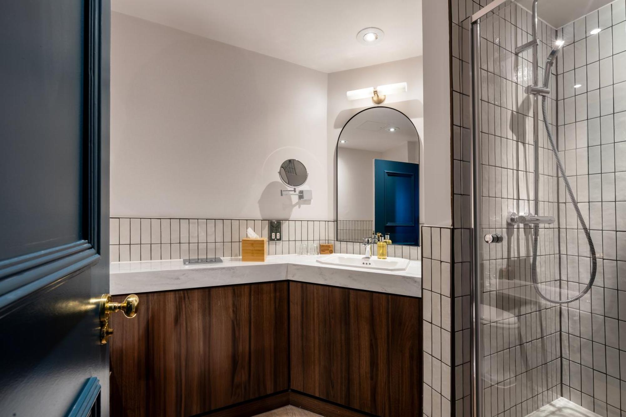 Superior Deluxe Double or Twin Room