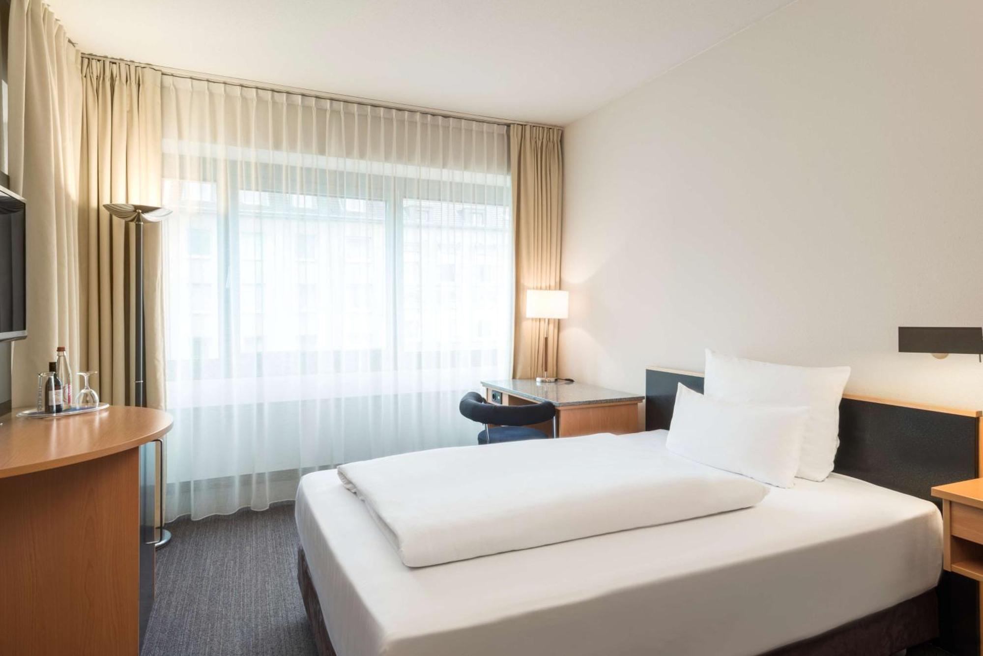 Standard Single Room,1704847425:JPEG