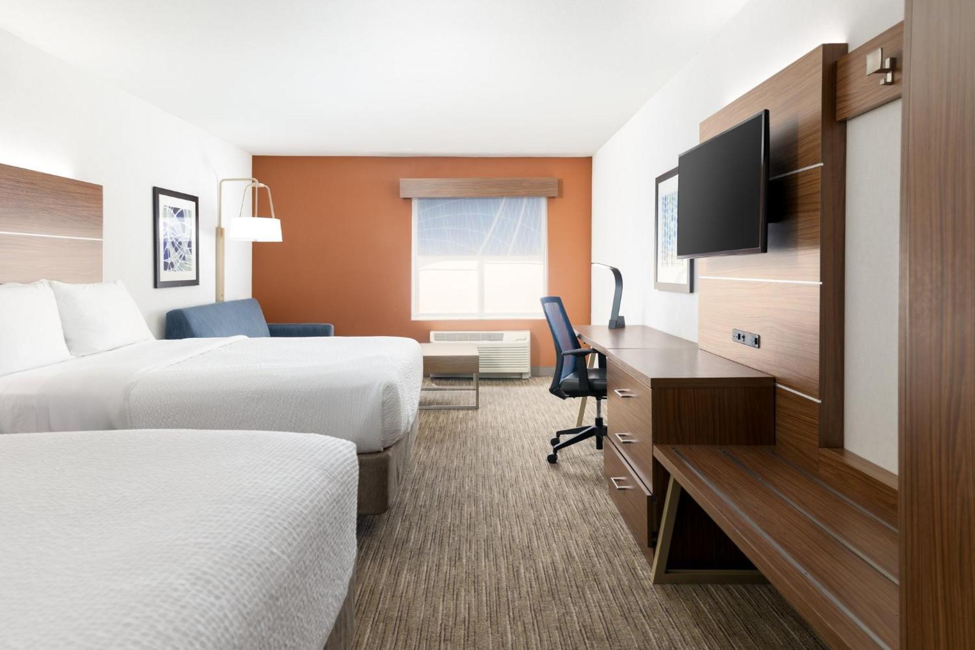 Suite Two Queen Beds,1669822275:JPEG