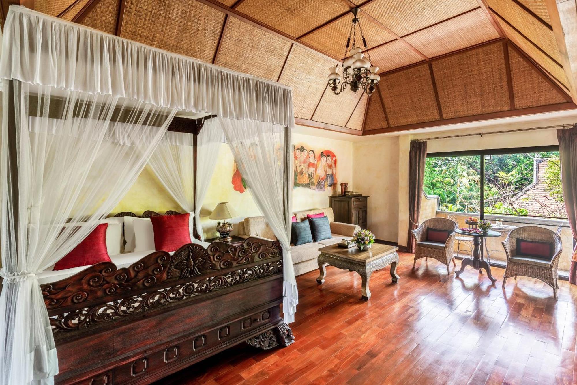 Junior Suite Private Balcony