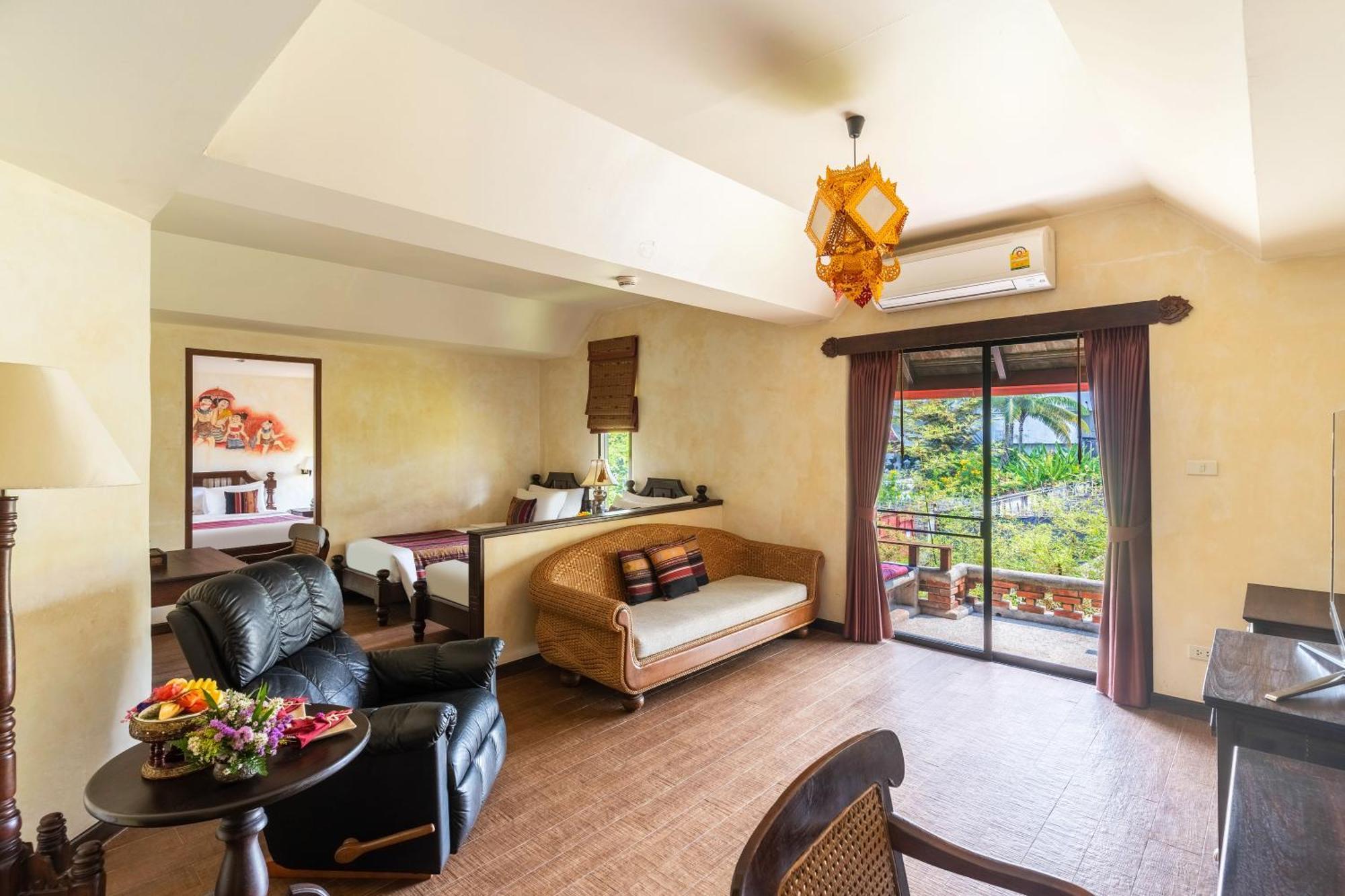 Family 2-Bedroom Suite