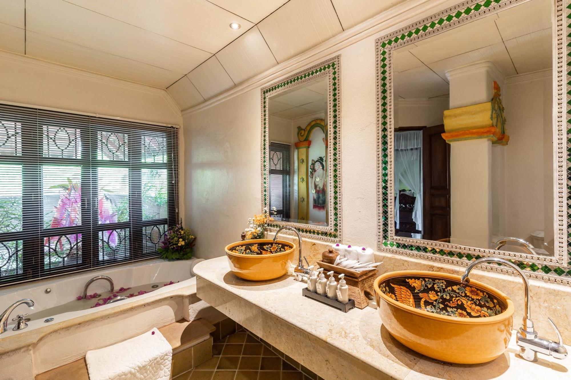 Junior Suite Private Balcony