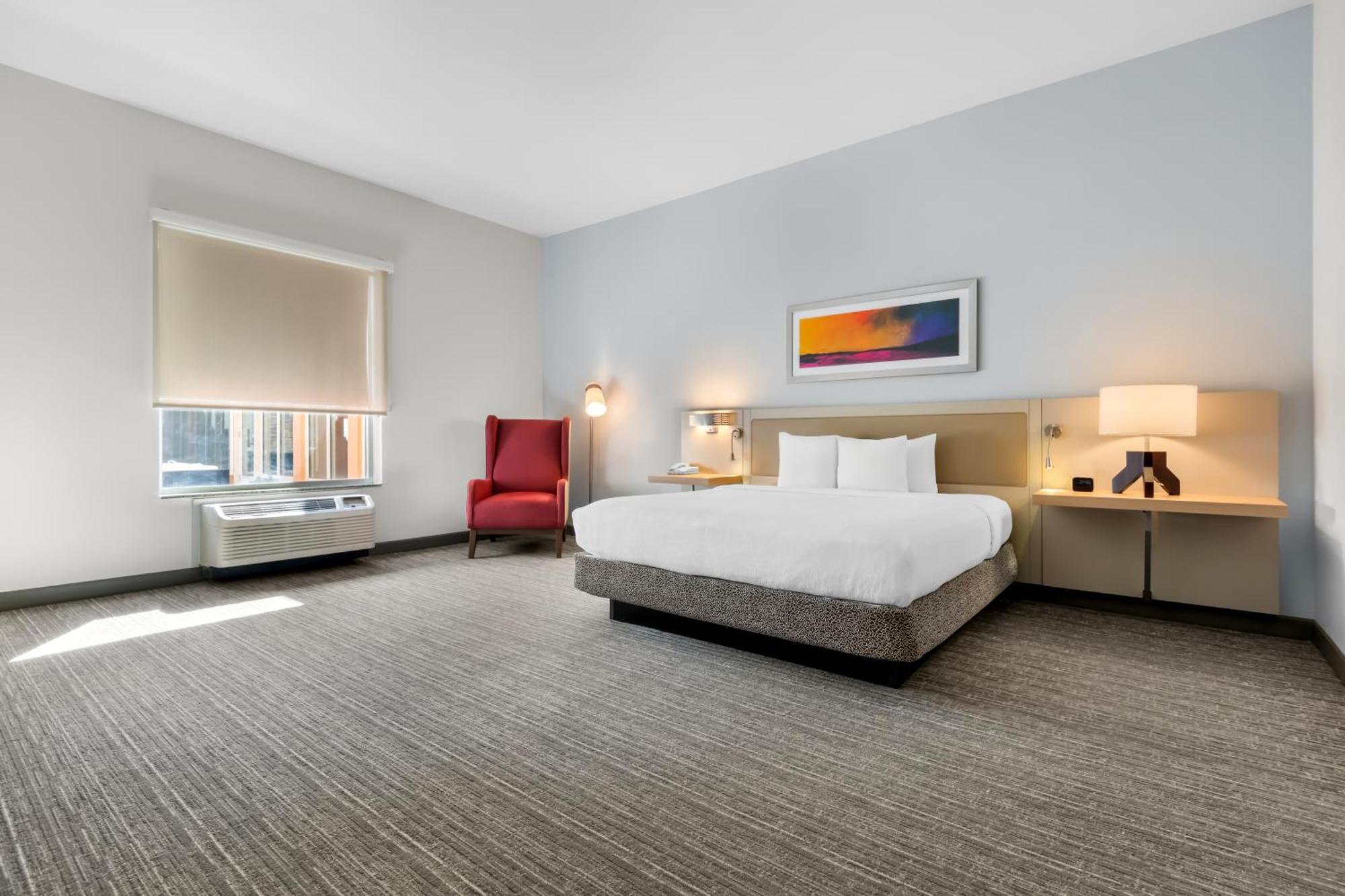 Deluxe King Room,1669824574:JPEG