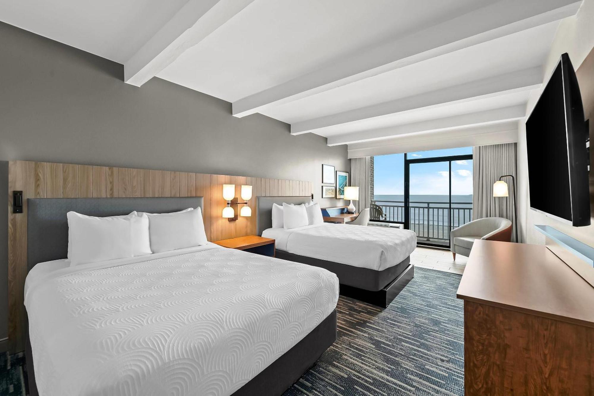Queen Room Two Queen Beds Ocean View