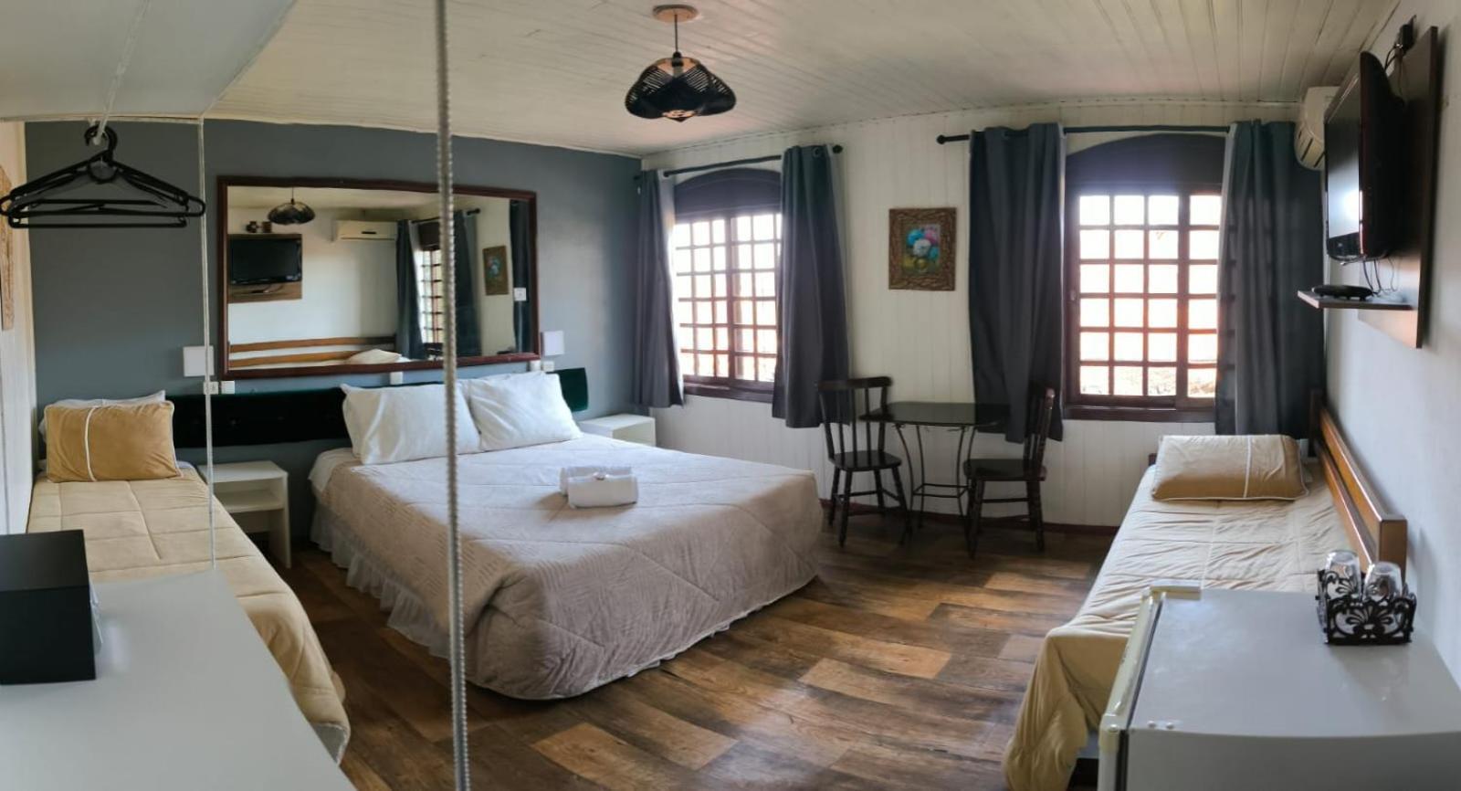 Deluxe Room,1672576963:JPEG