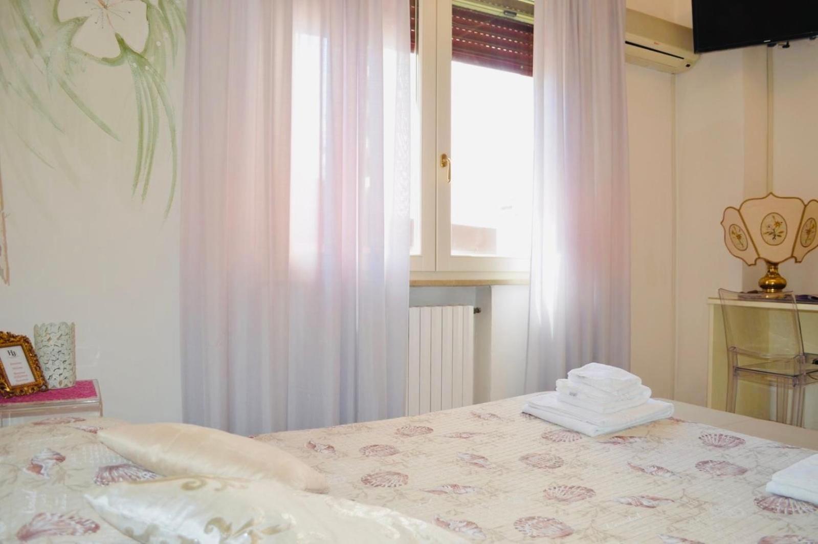 Double or Twin Room,1669829067:JPEG