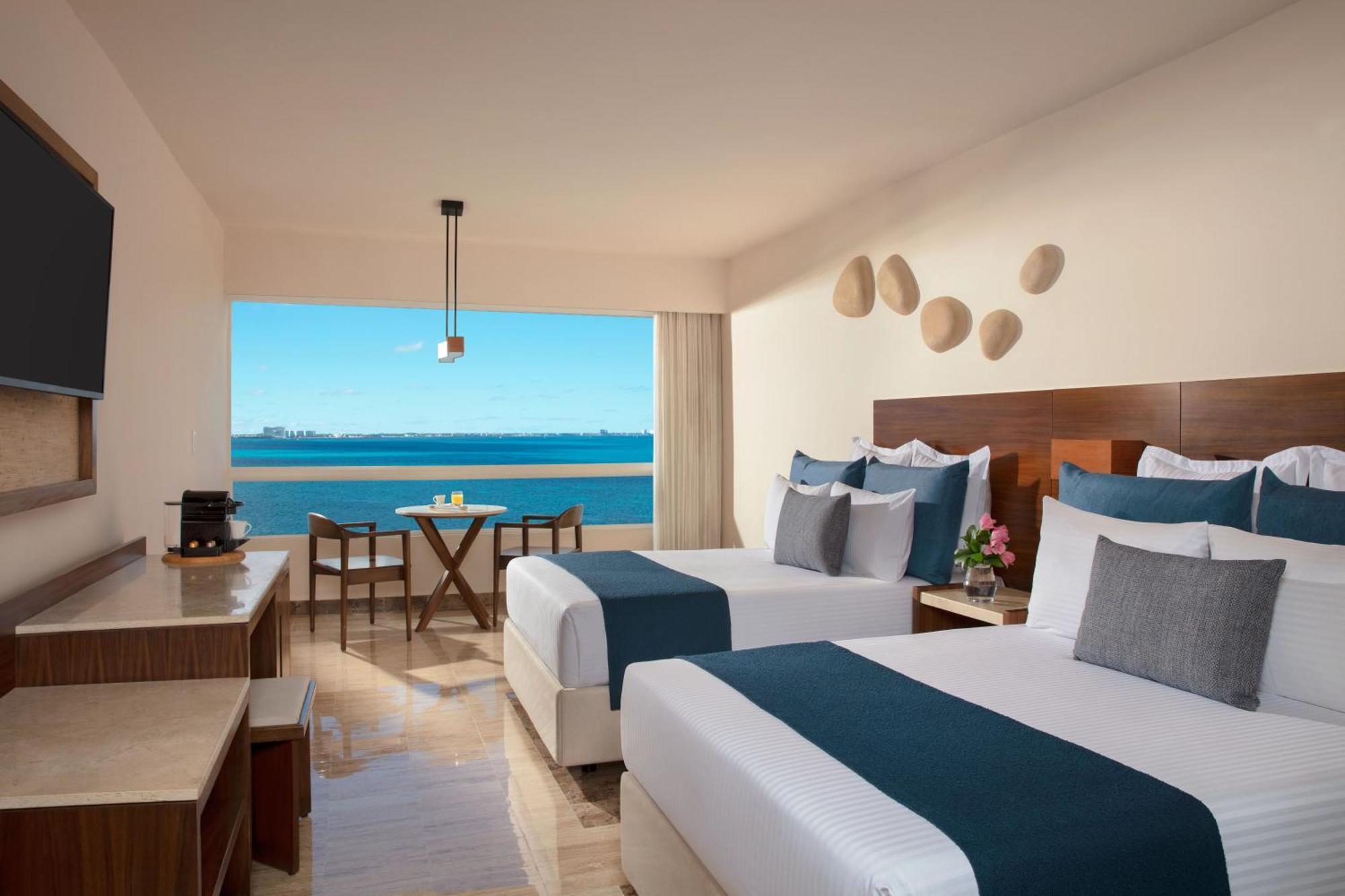 Deluxe Ocean Front