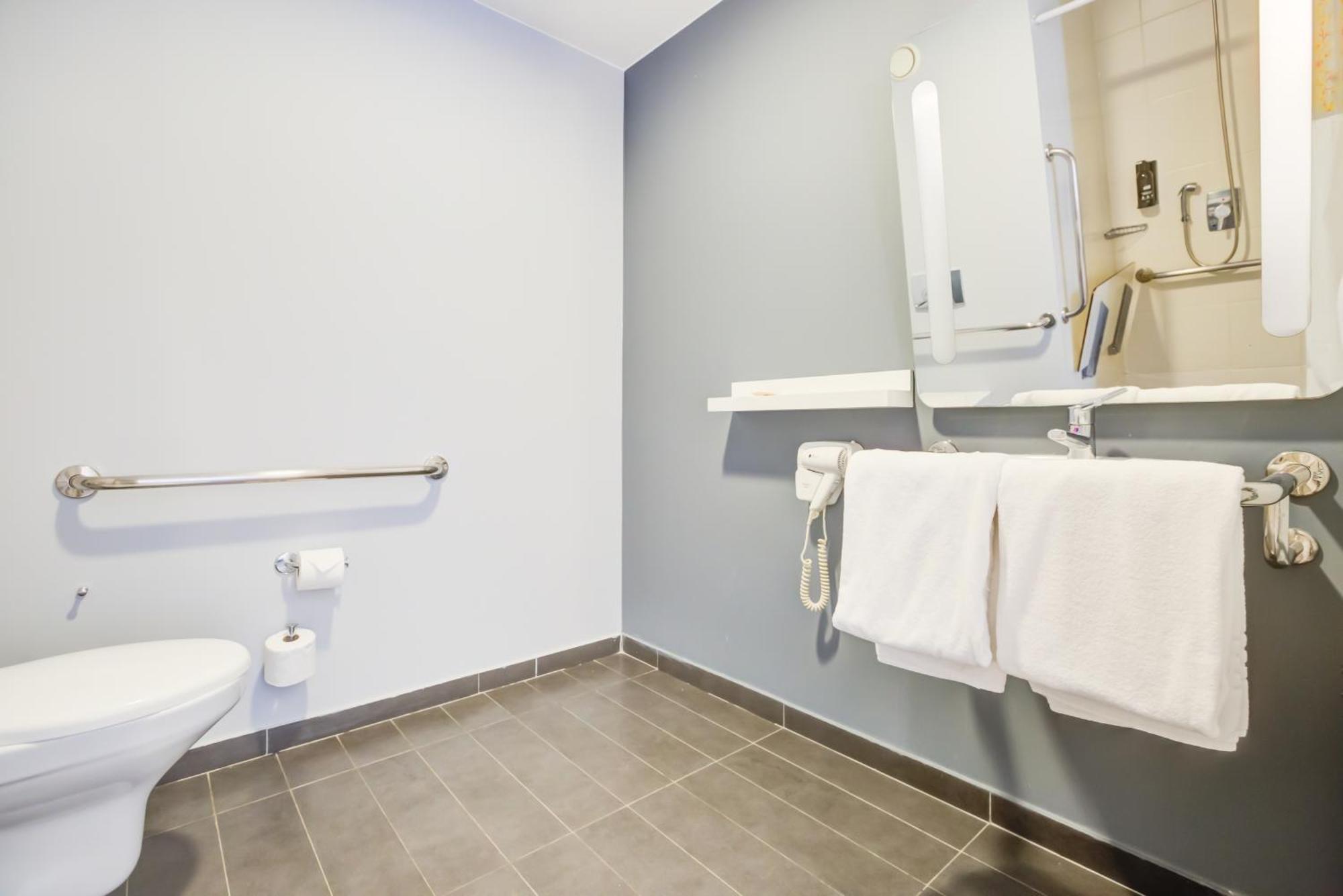Standard Room Mobility Accessible
