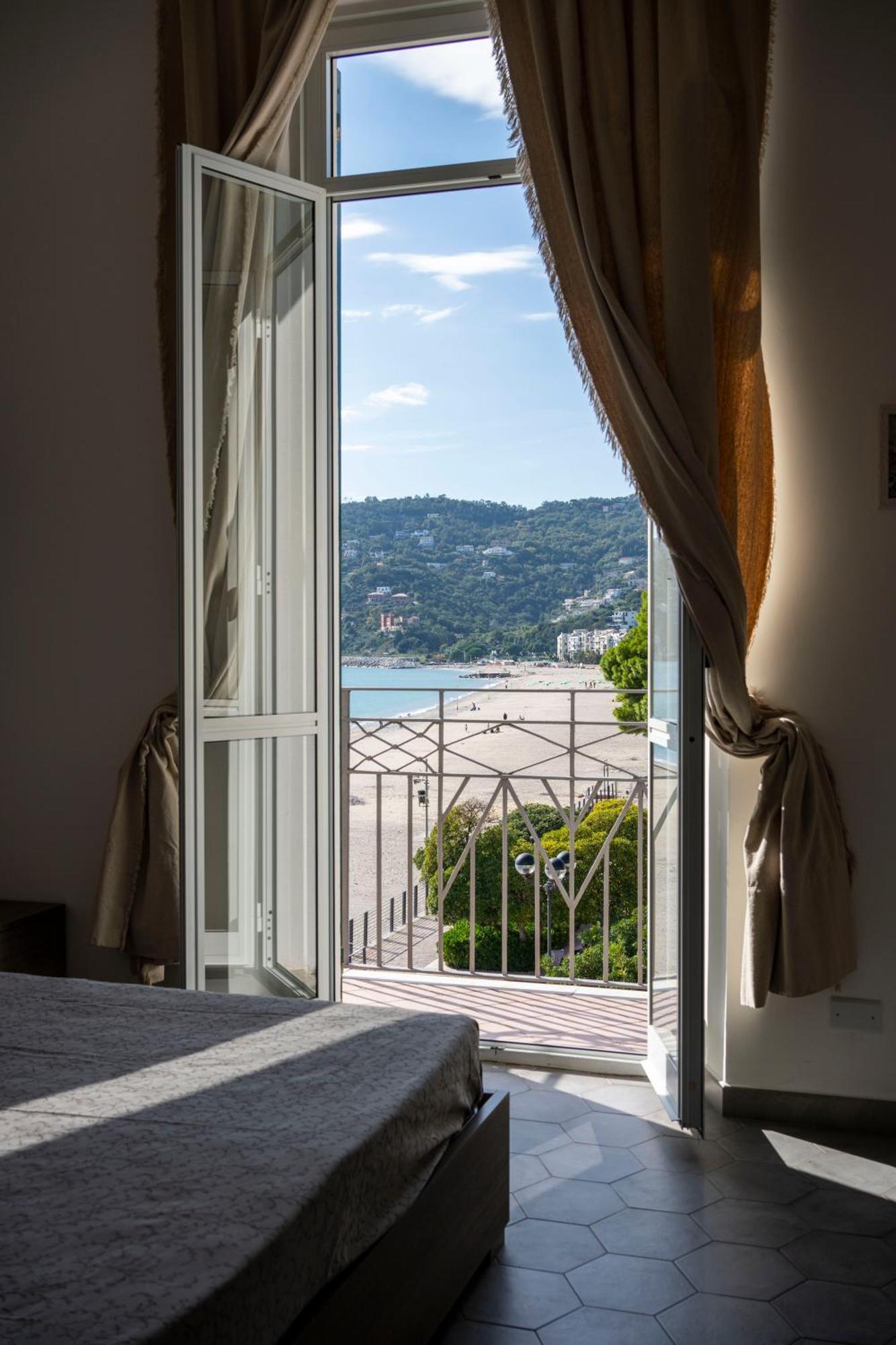 Double Room Balcony Sea View