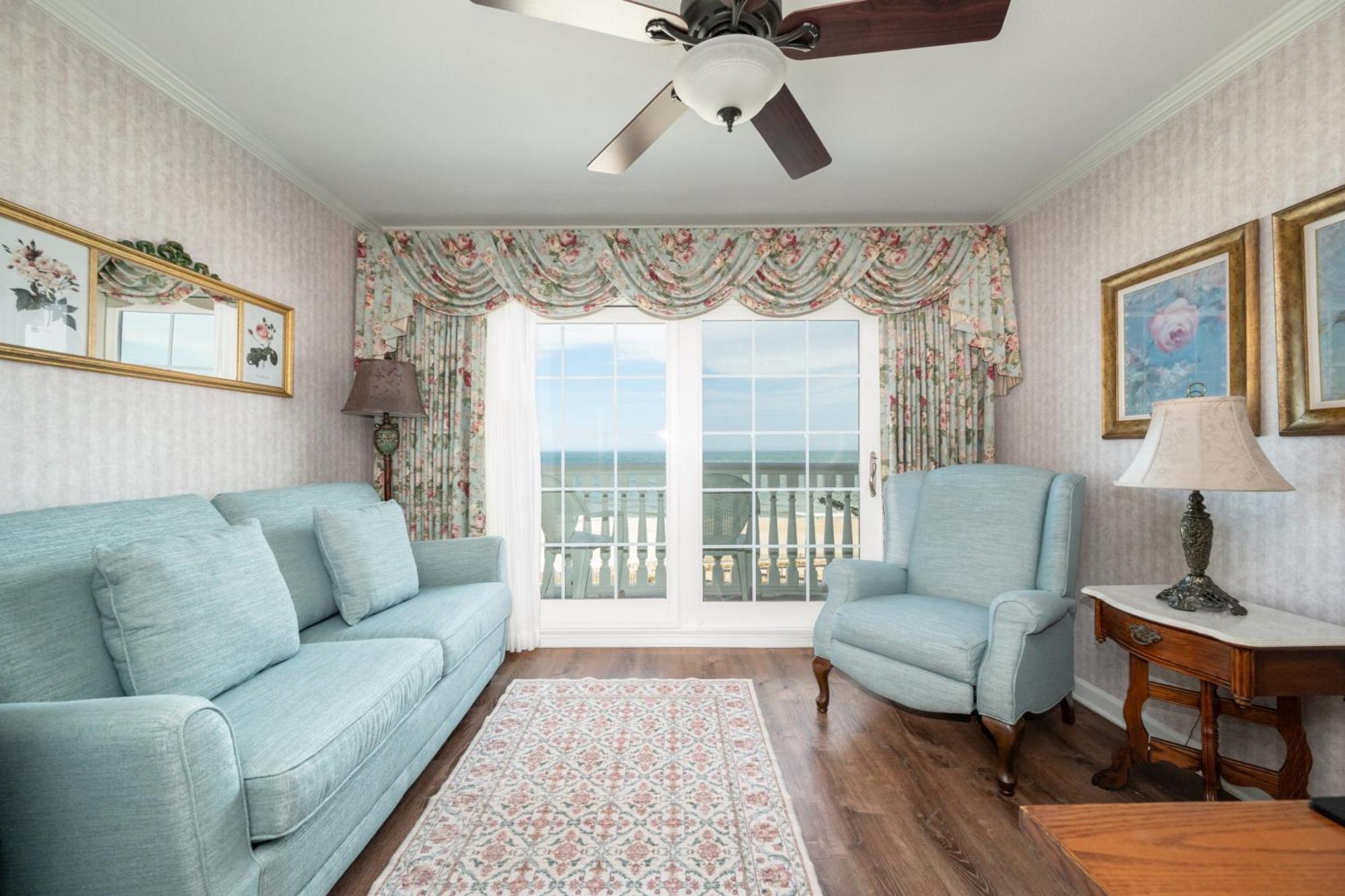 Ocean Front Suite Two Queen Beds