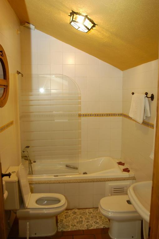 Double Room,16738220:JPEG
