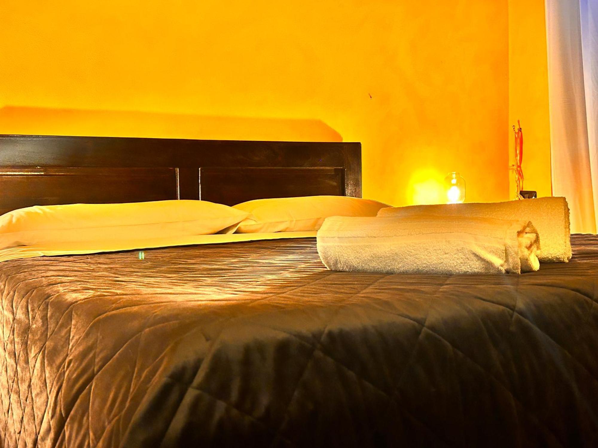 Large Double Room,1670705672:JPEG