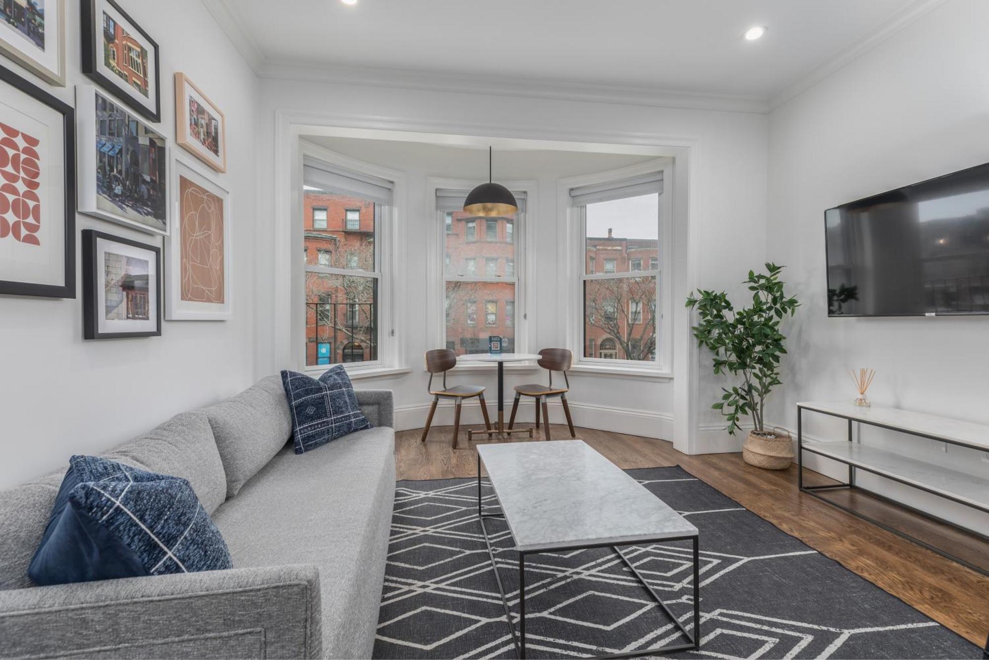 Superior Apartment