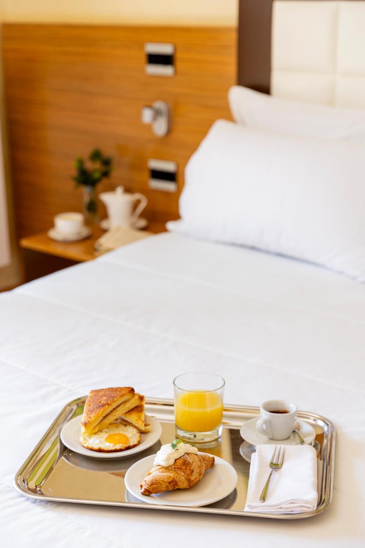 Double Room Balcony,1670773479:JPEG