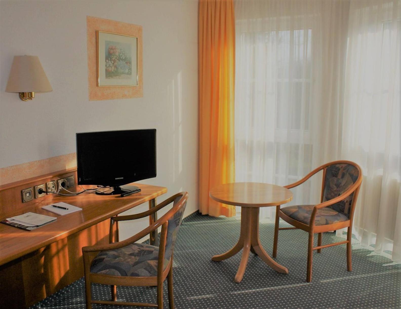 Deluxe Single Room