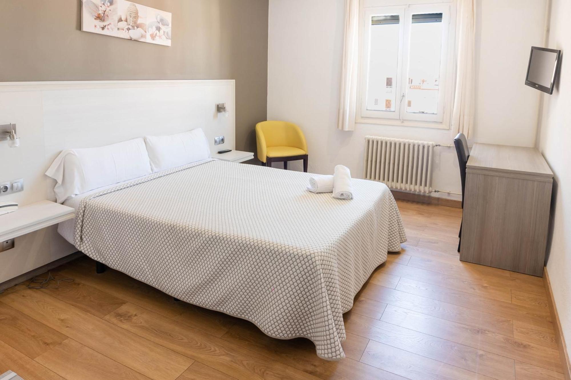 Standard Double Room,1671866462:JPEG