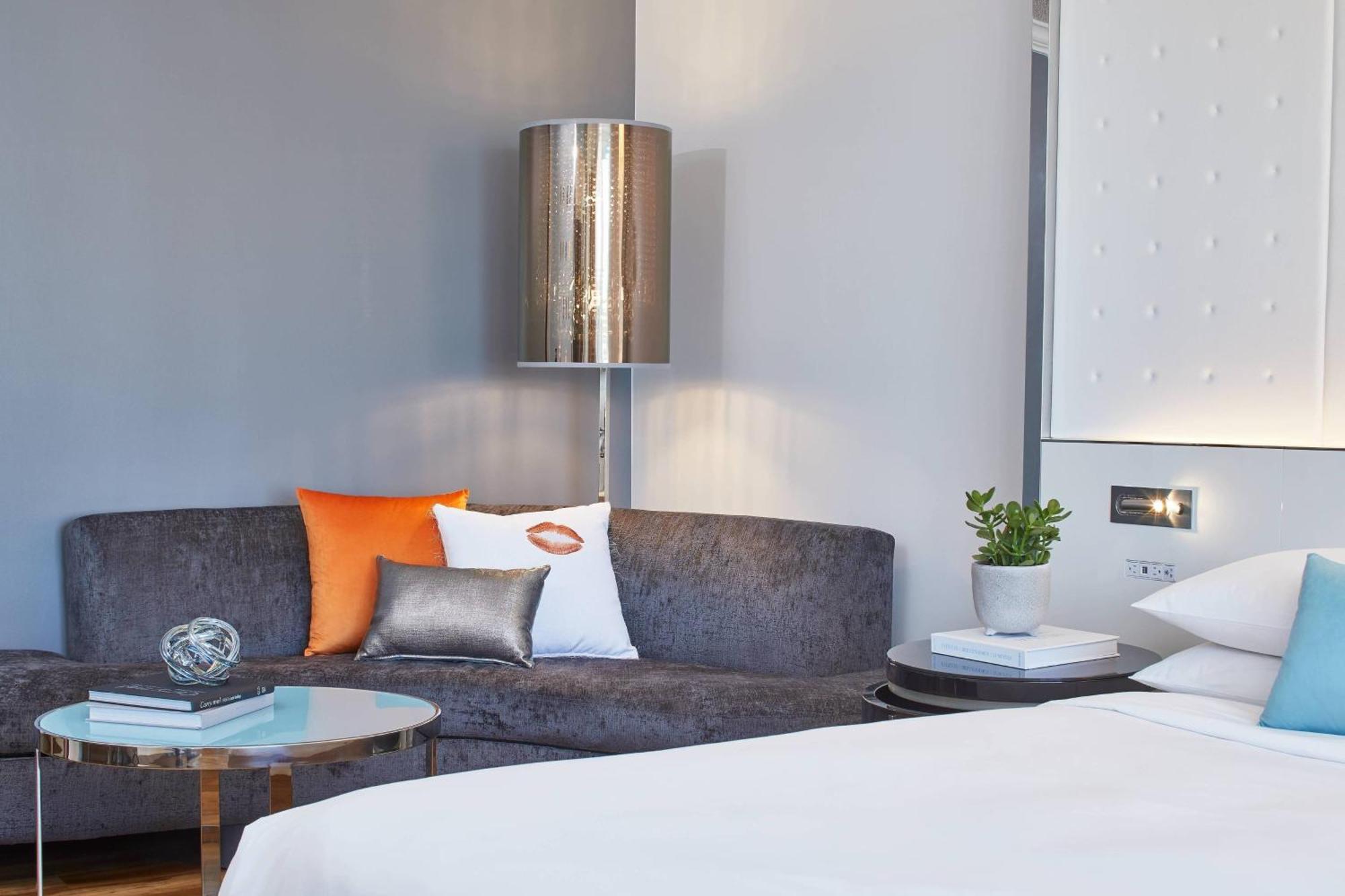 Room King Bed or Two Double Beds