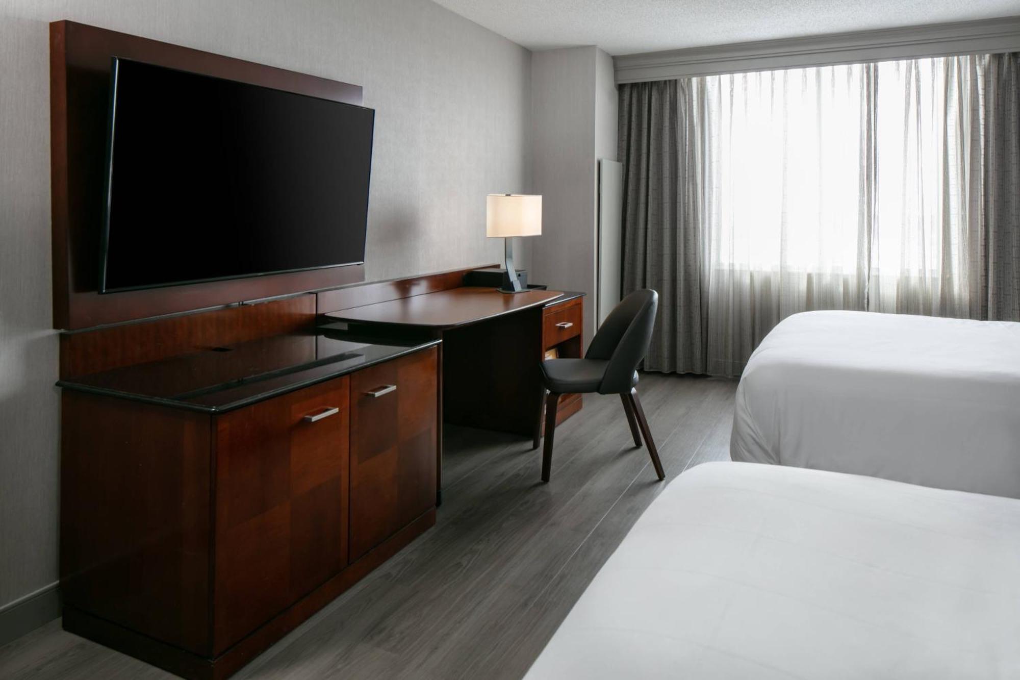Queen Room Two Queen Beds