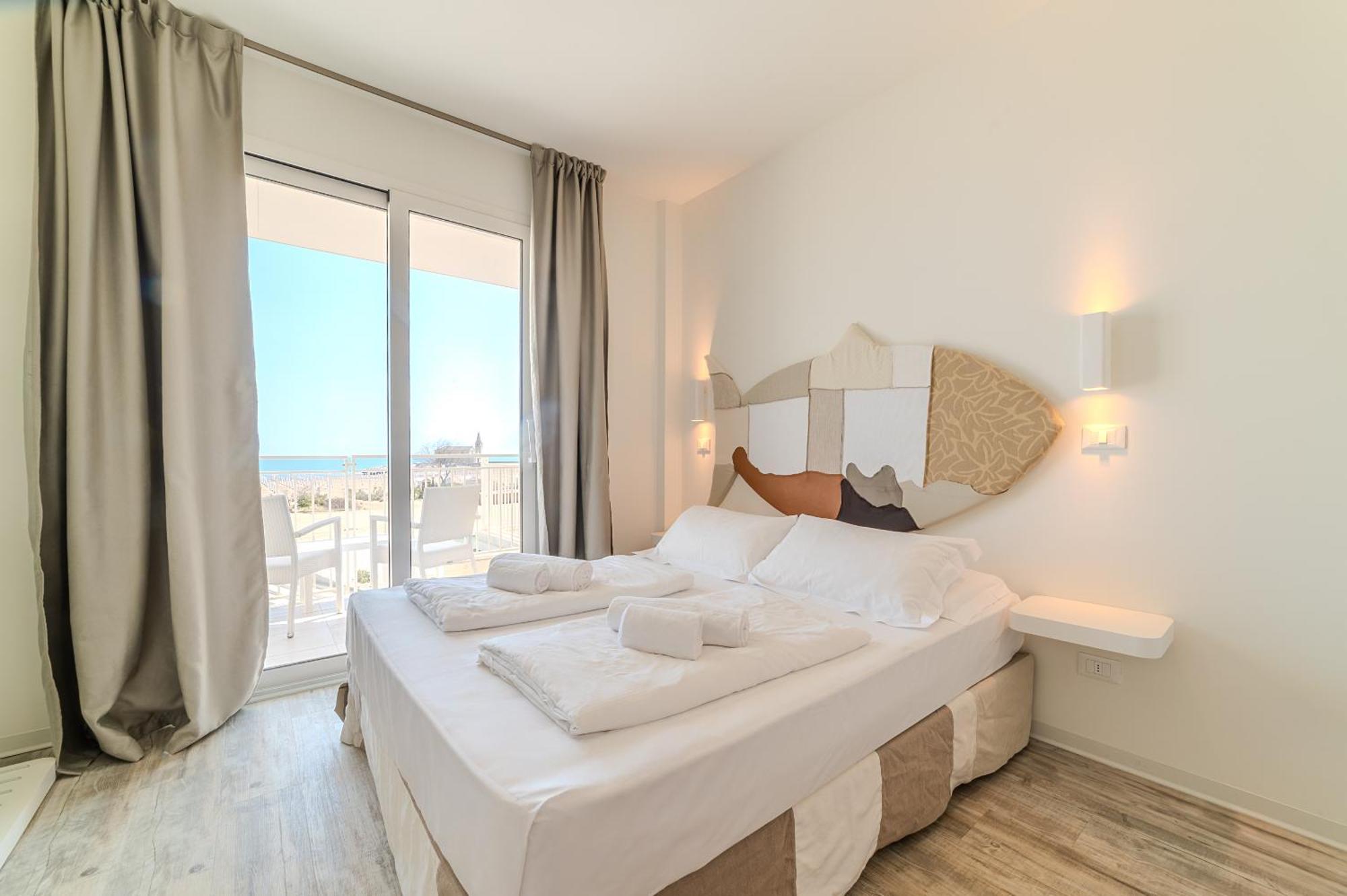 Double Room Sea View,1671873790:JPEG