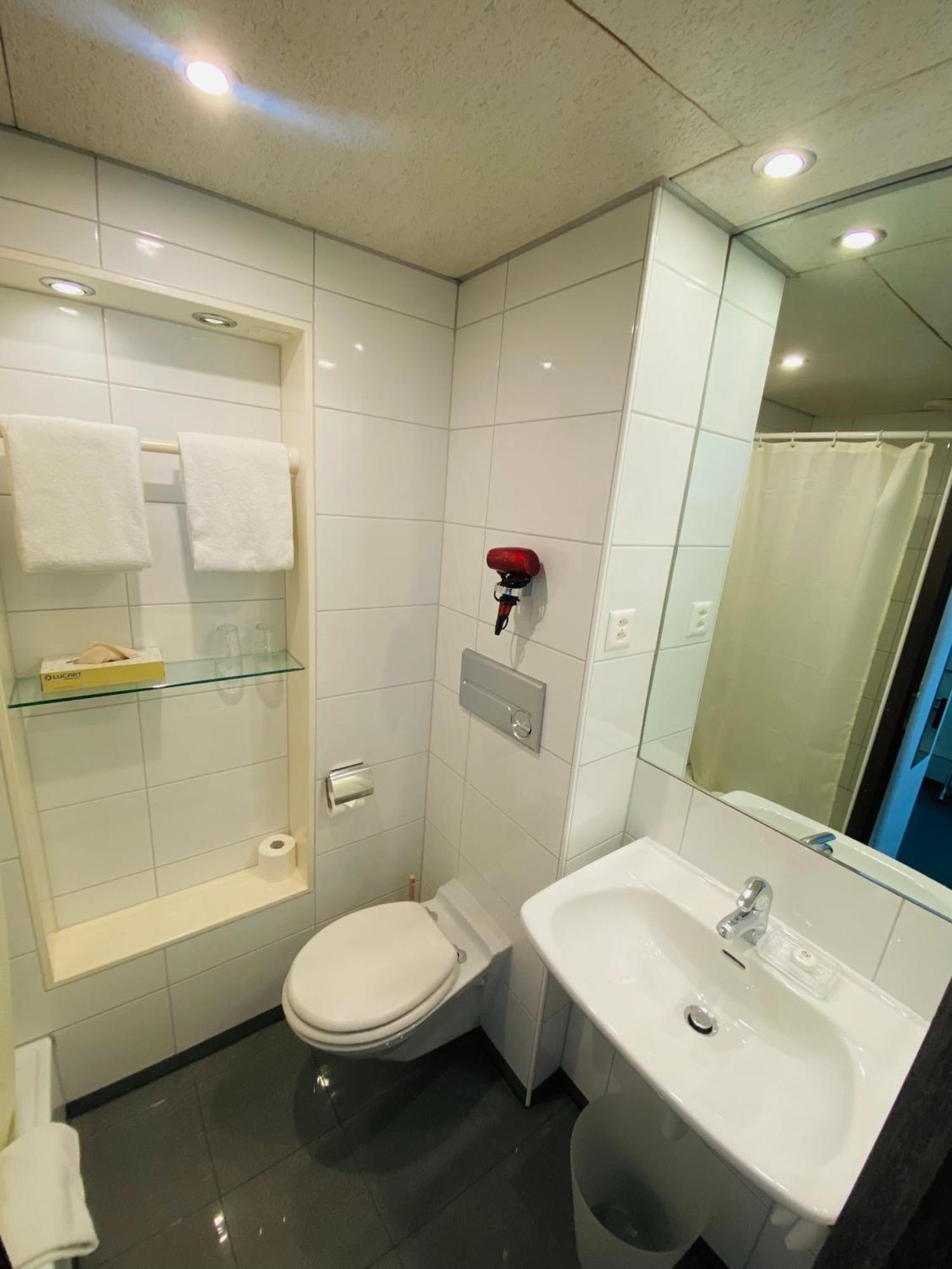 Standard Double or Twin Room,1672565684:JPEG