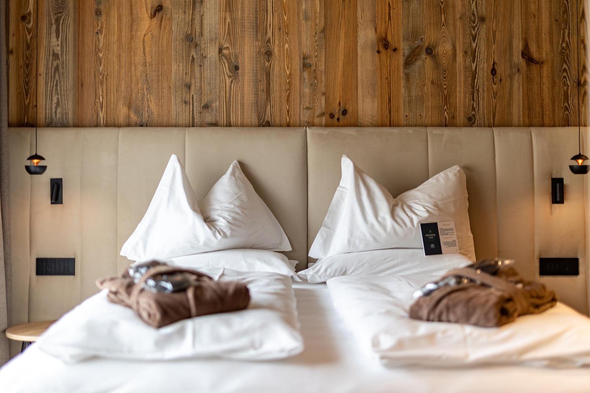 Superior Double or Twin Room Balcony Mountain View