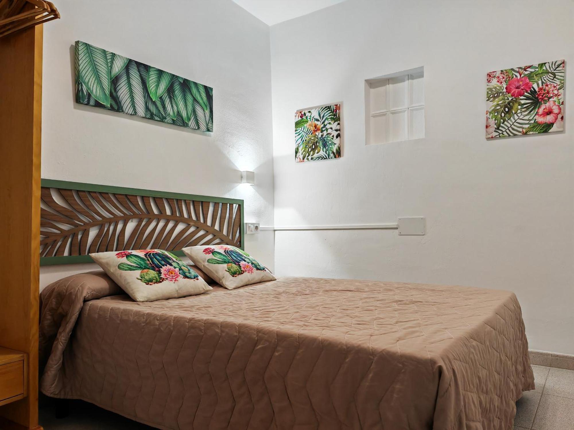 Small Single Room without Window,1672577641:JPEG