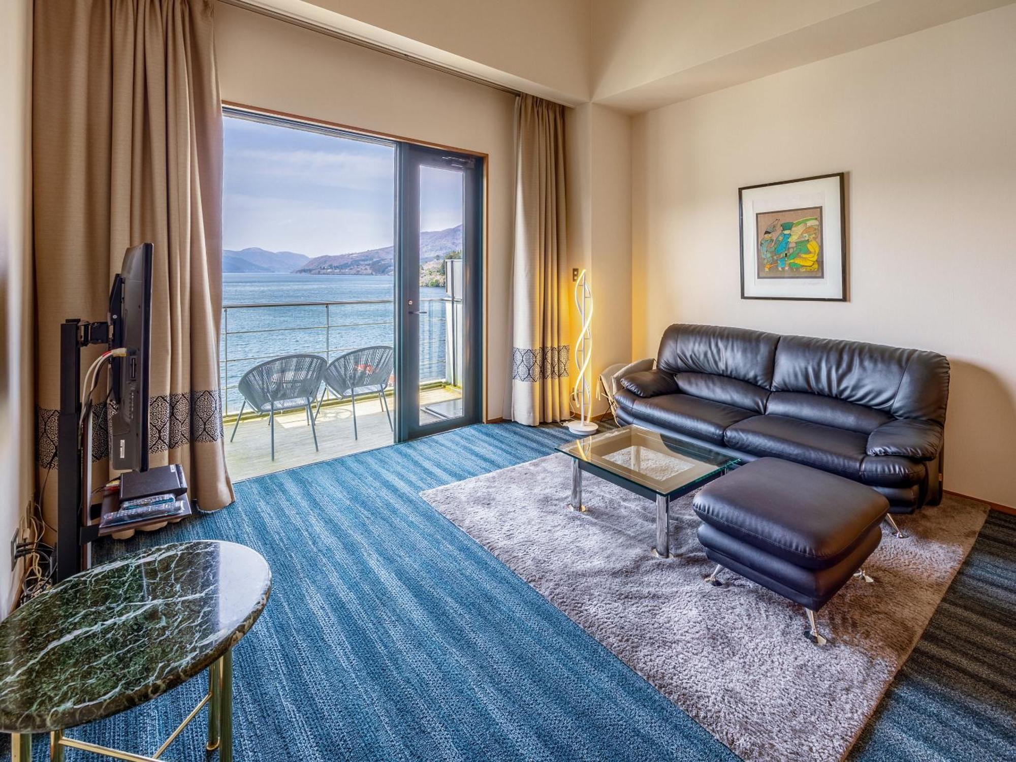 Junior Suite Balcony Lake View
