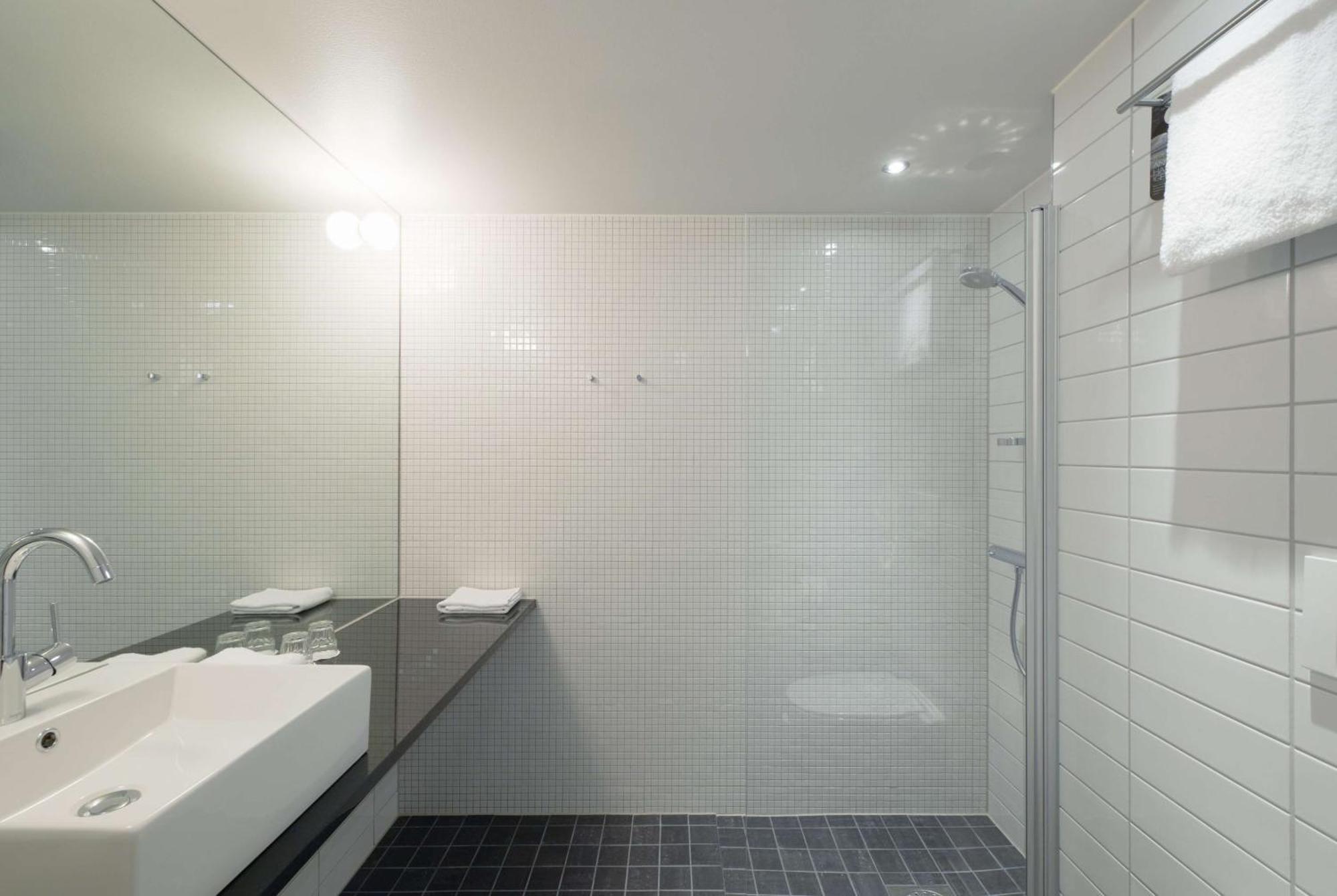 Superior Twin Room,1672578685:JPEG