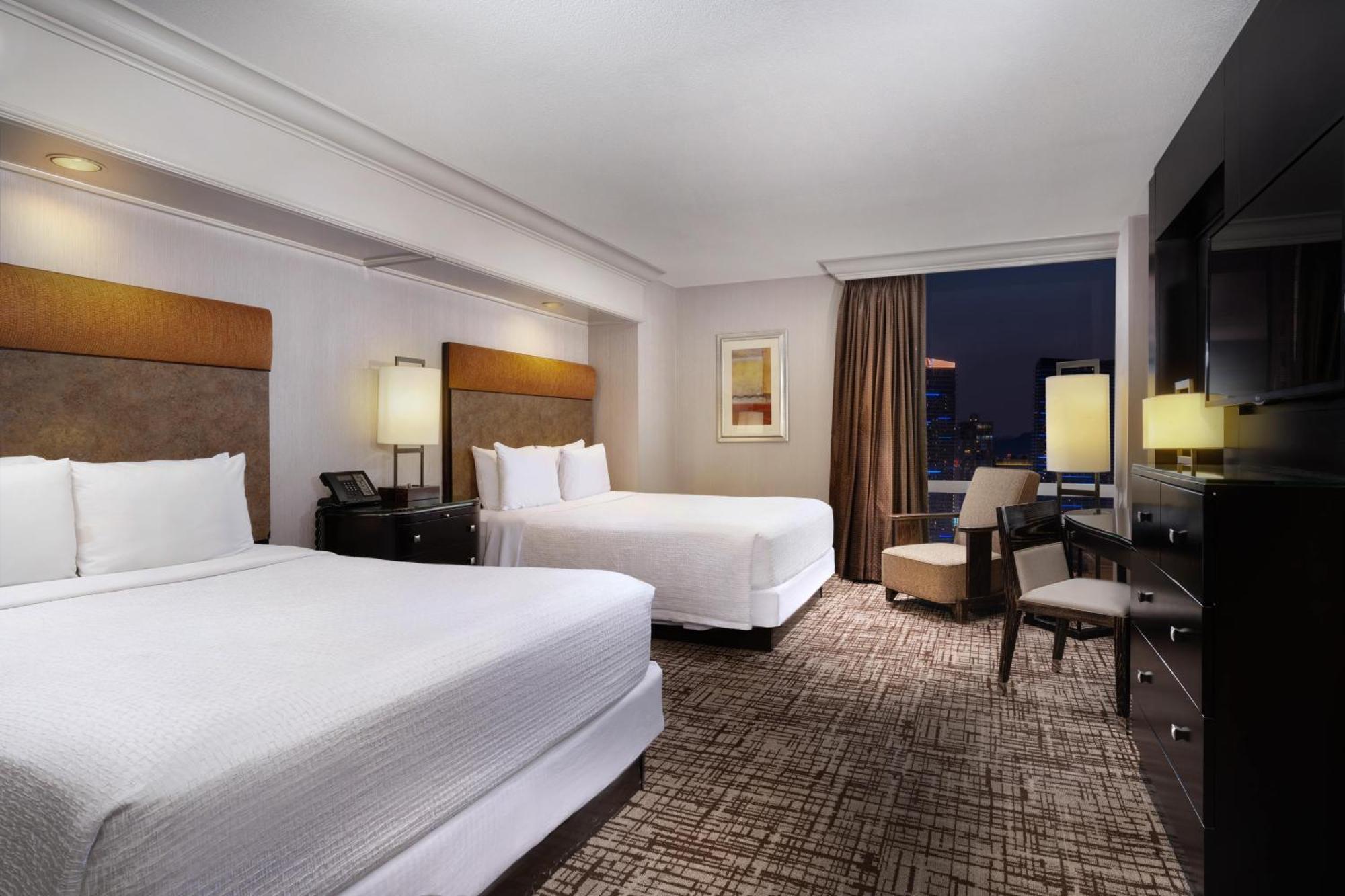 Strip View King Room or Queen Room Two Queen Beds,1672581316:JPEG