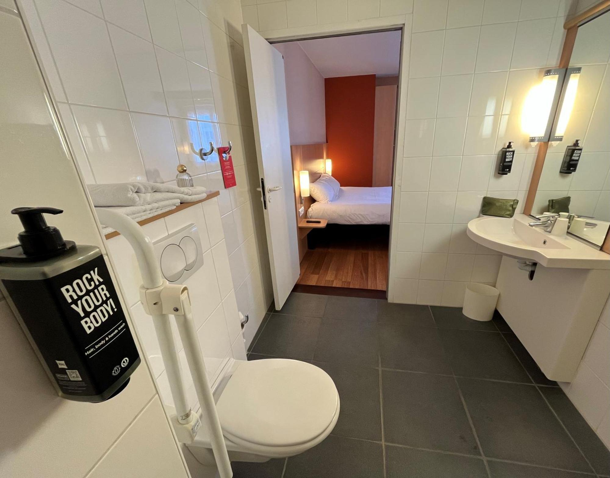 Standard Double Room,1717065053:JPEG