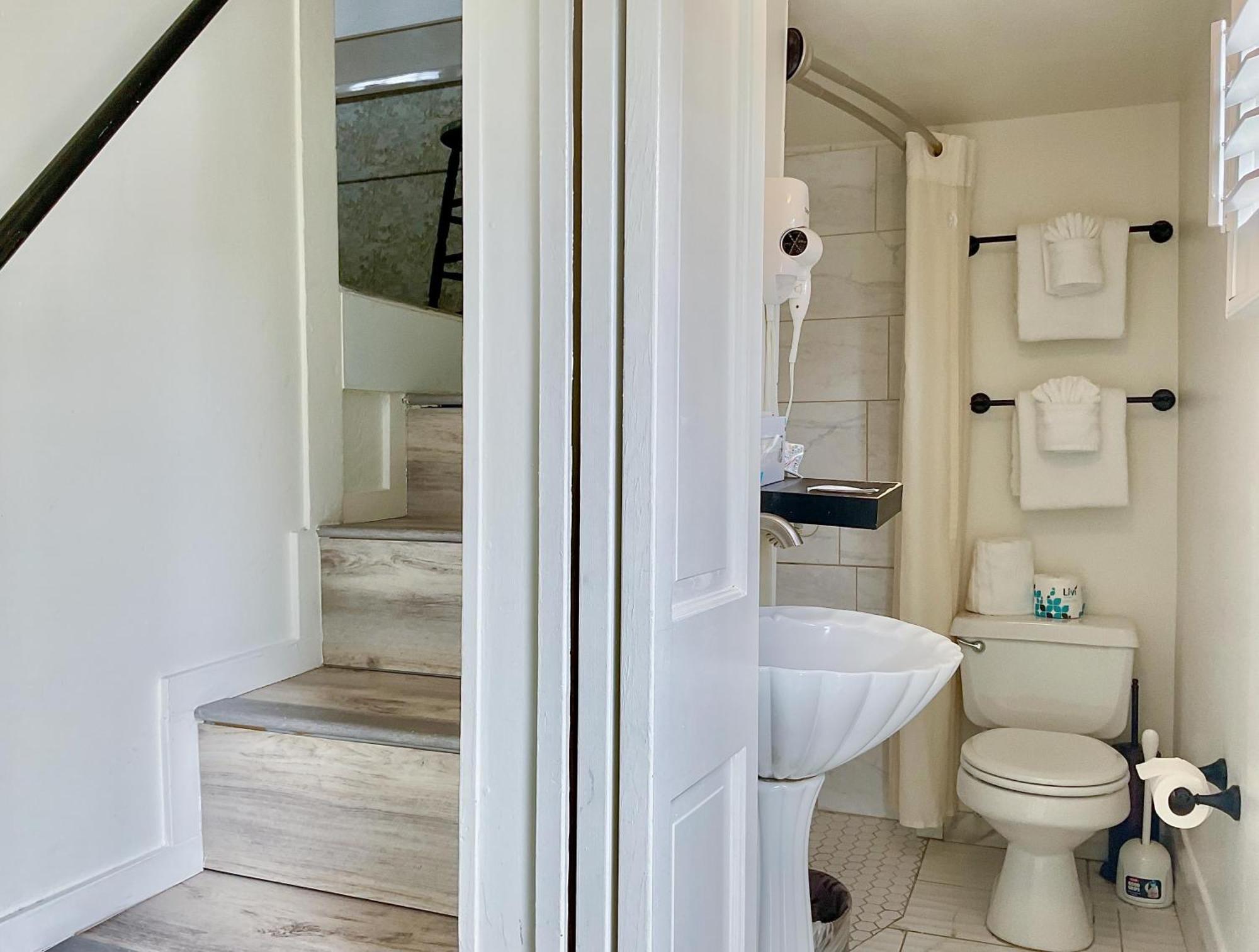 Carmel HideAway