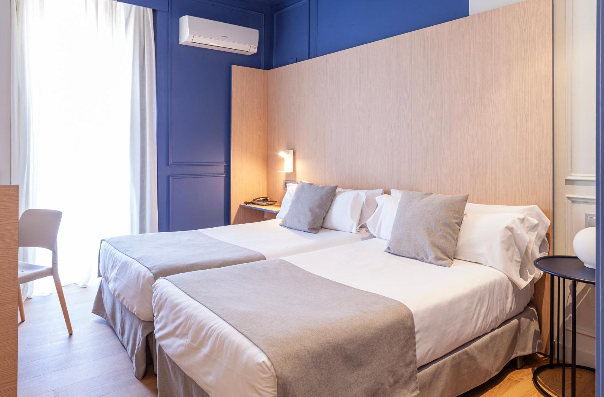 Double Room,1658085648:JPEG