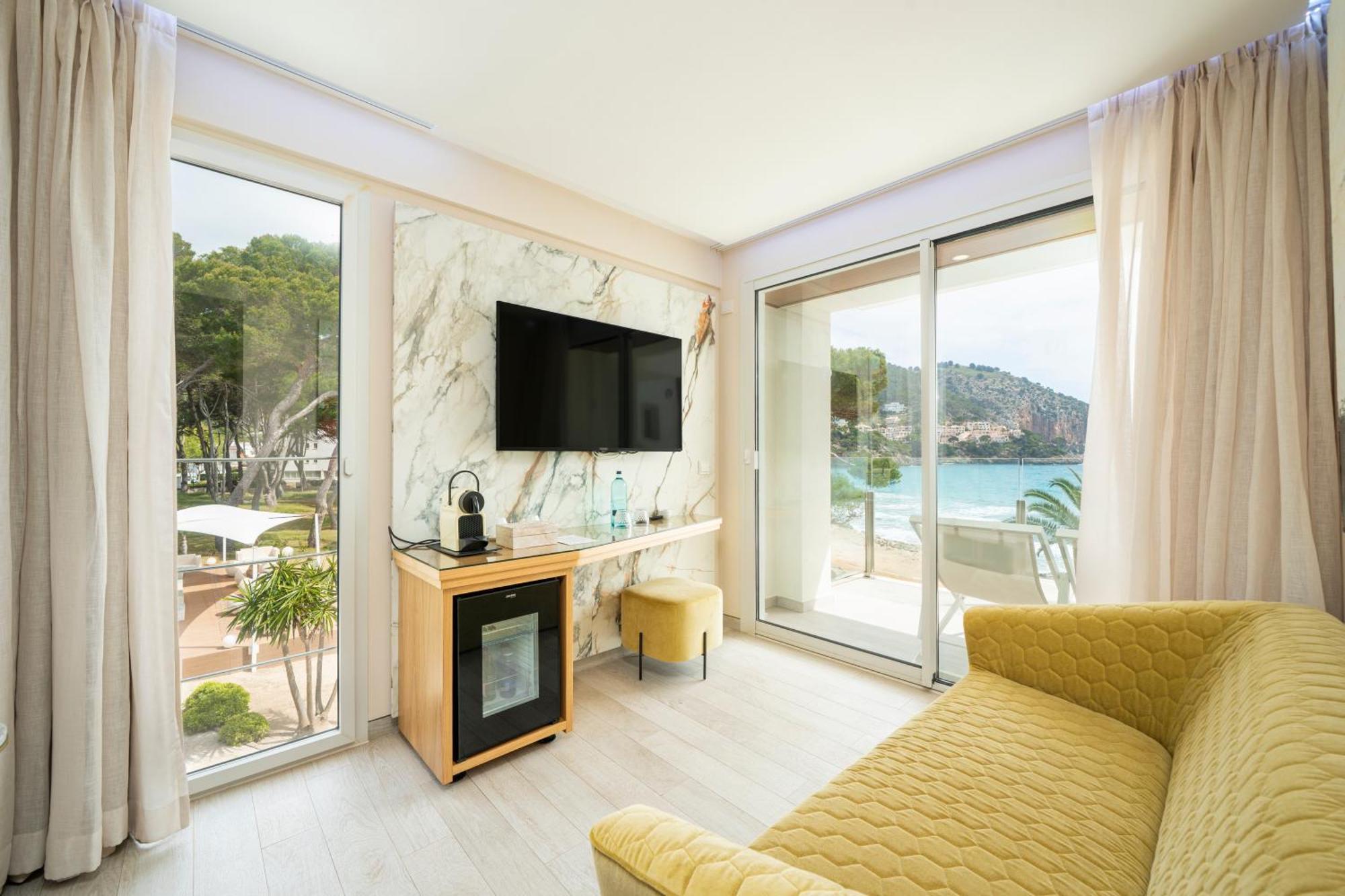 Superior Double Room Sea View