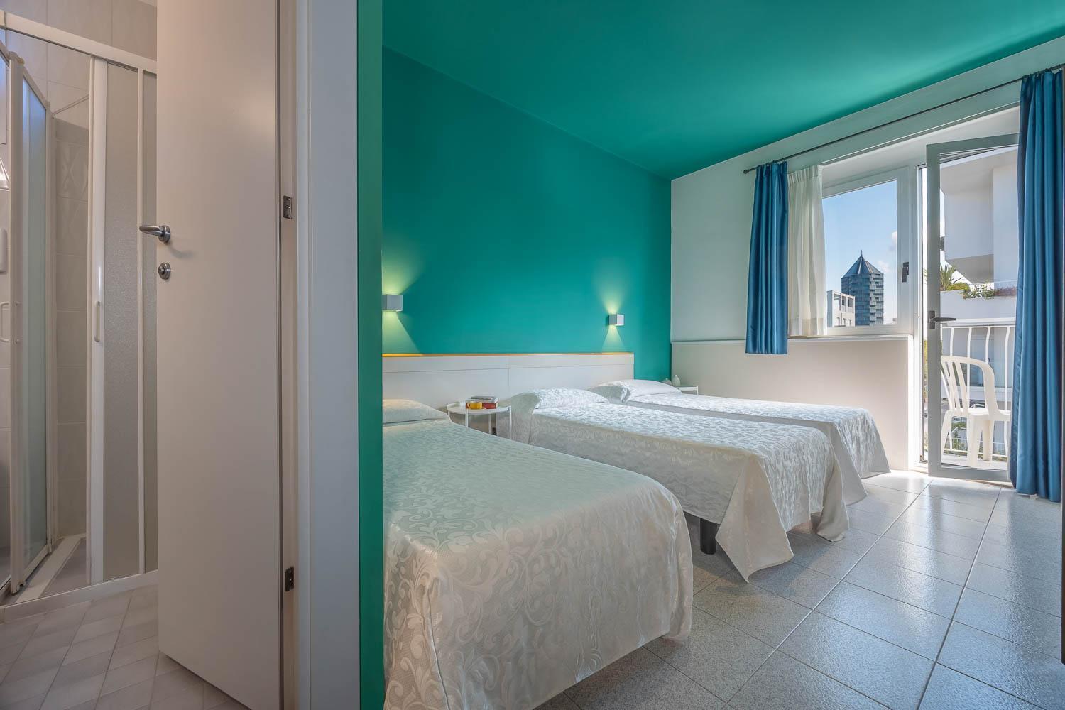 Triple Room,1672601422:JPEG