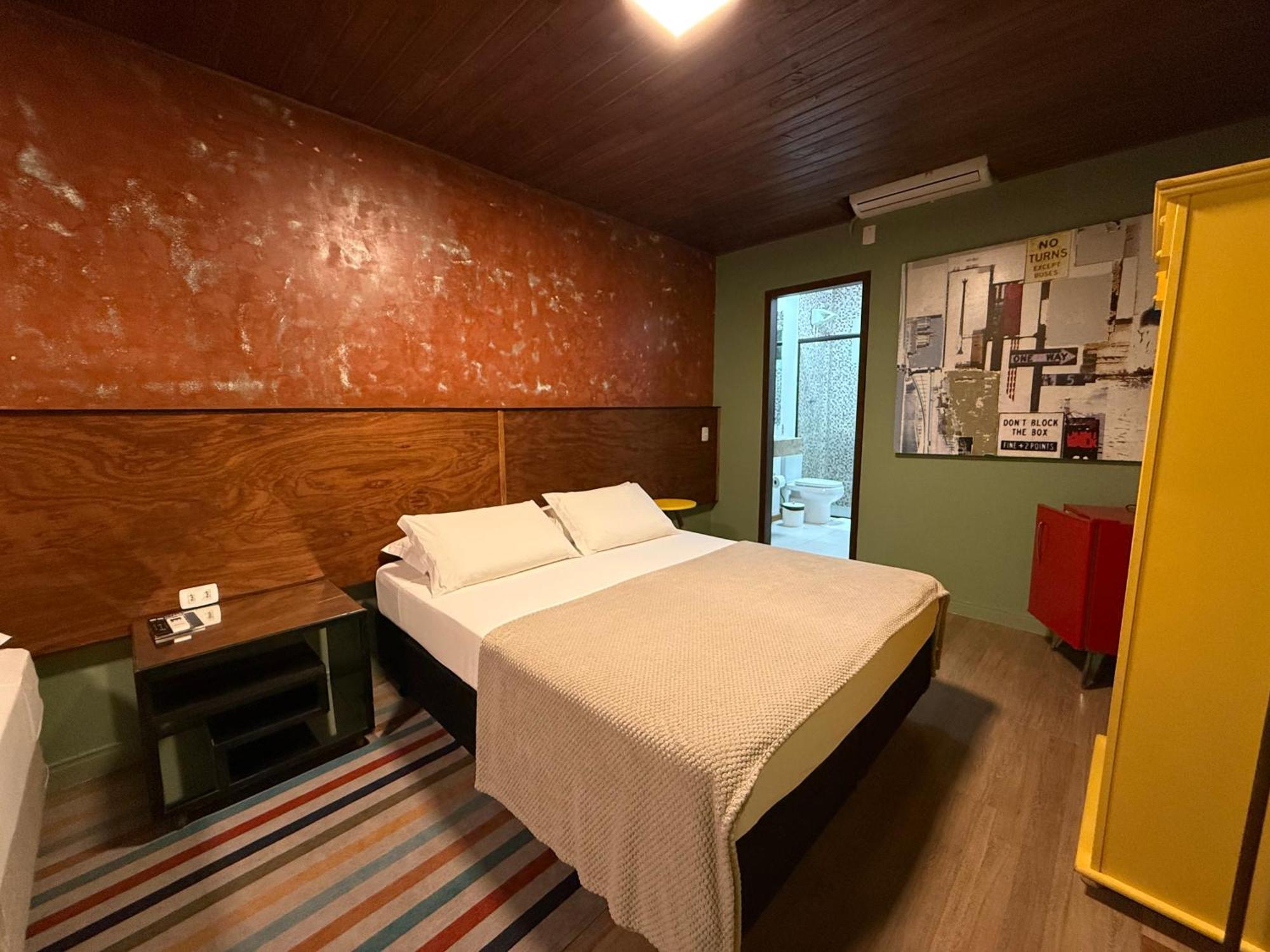 Standard Suite