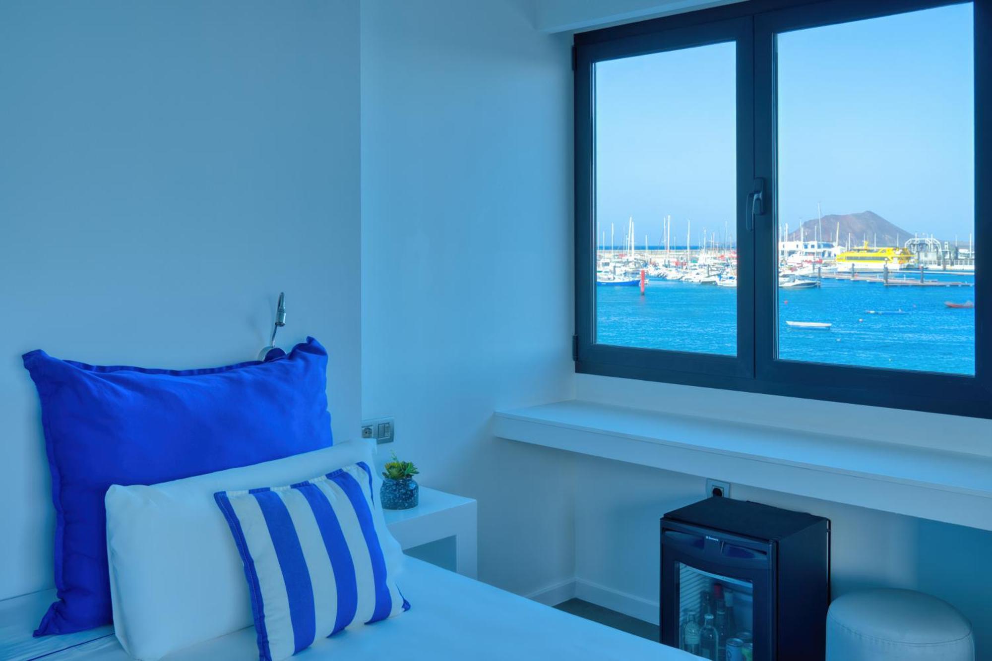 Superior Double Room Balcony Sea View,1672624383:JPEG