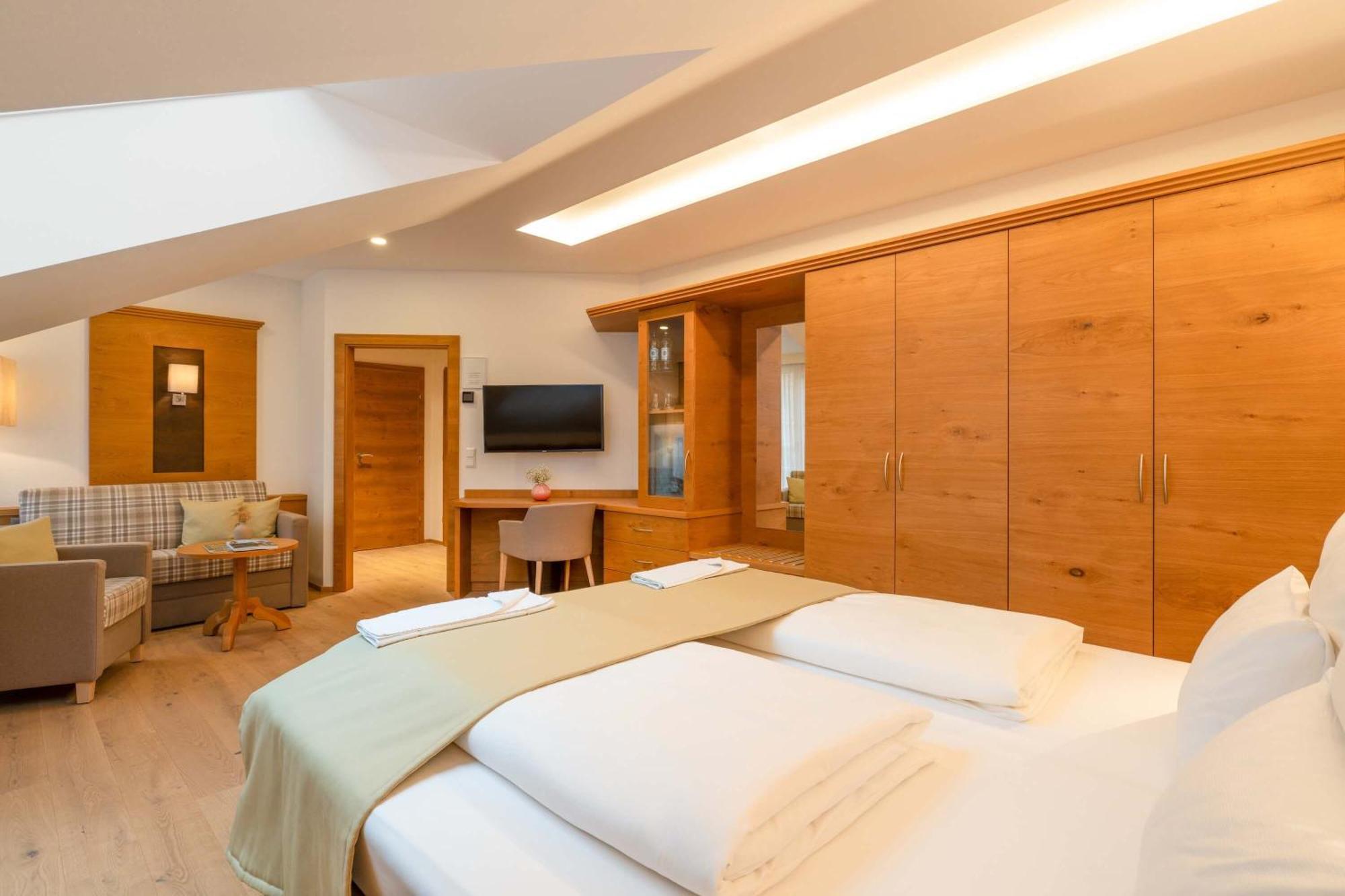 Deluxe Double Room Balcony