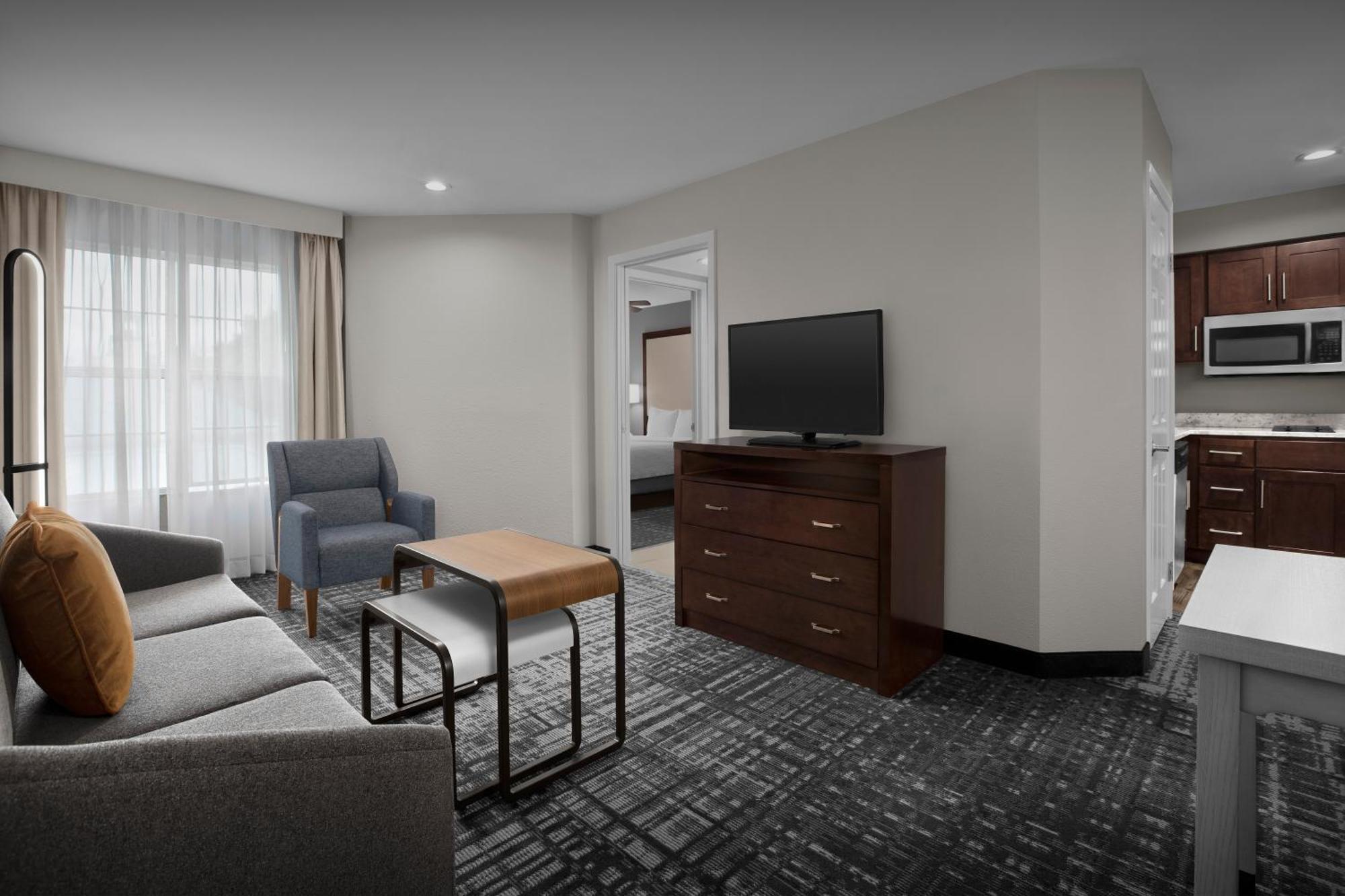 One-Bedroom King Suite Non-Smoking