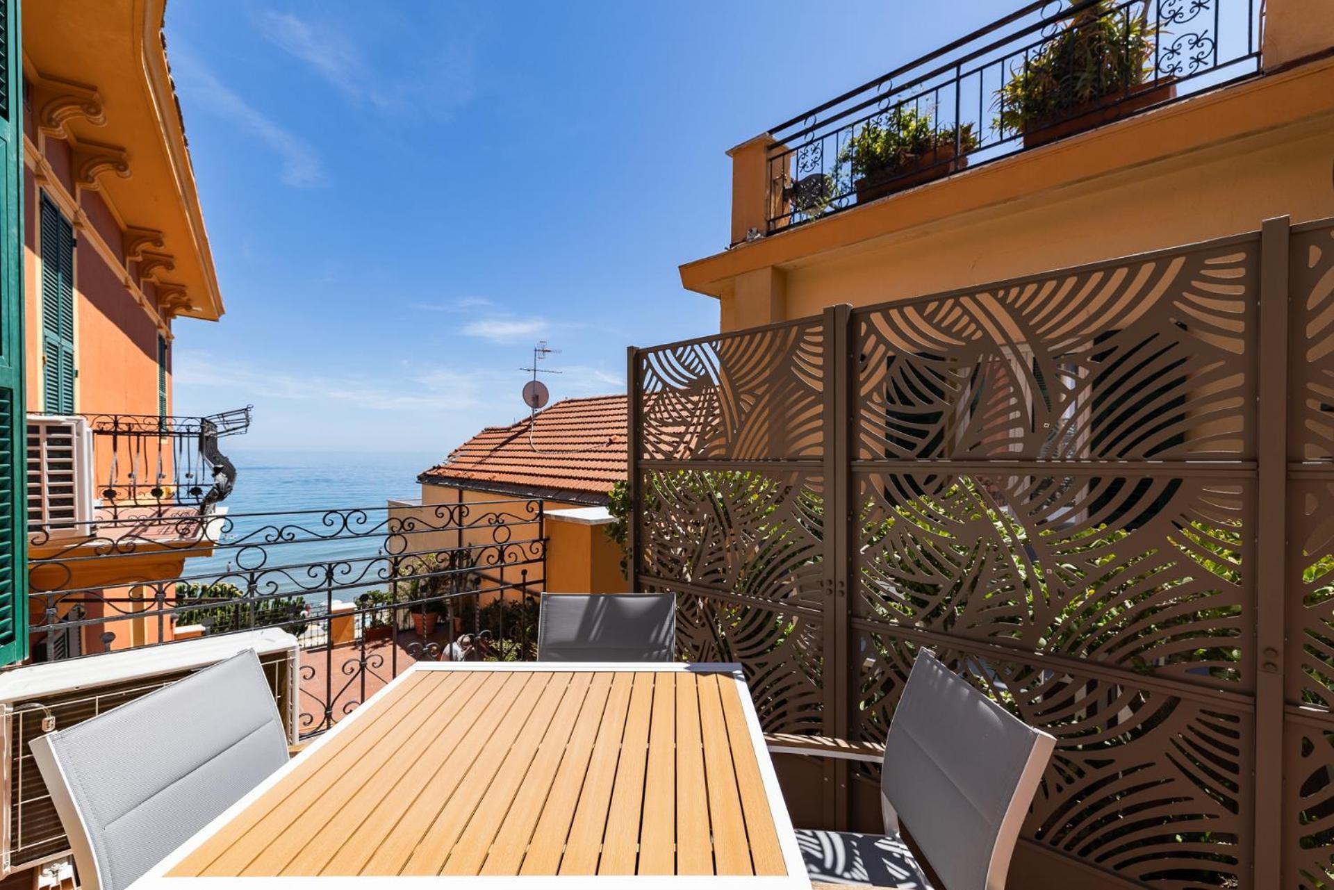 Apartment Terrace,1673936010:JPEG
