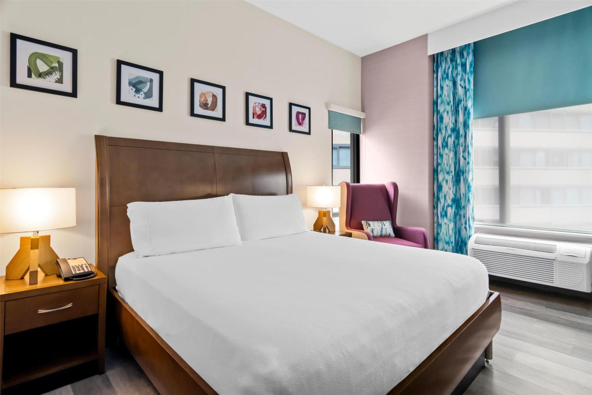 King Room,1673951033:JPEG