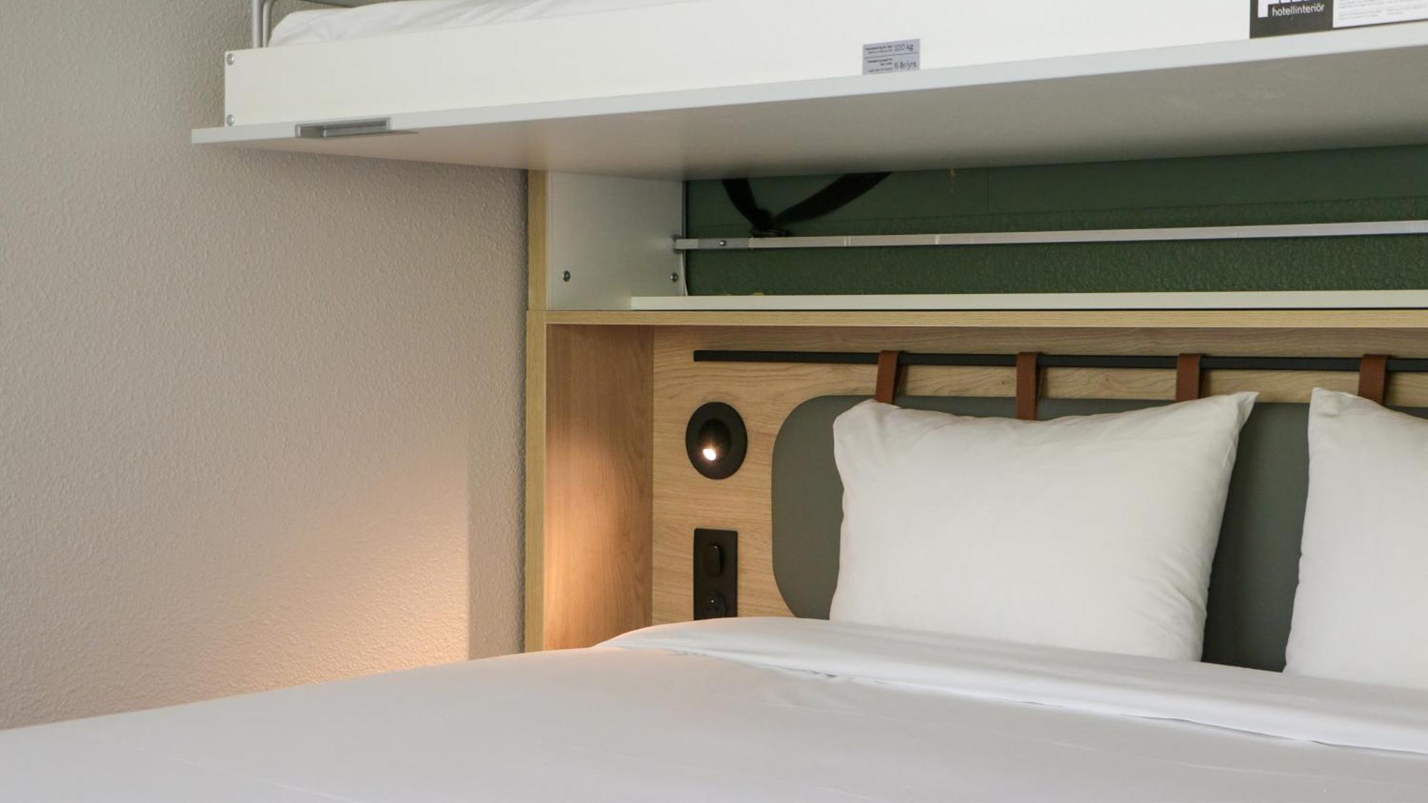 Standard Room 1 Queen Bed 1 Bunk Bed