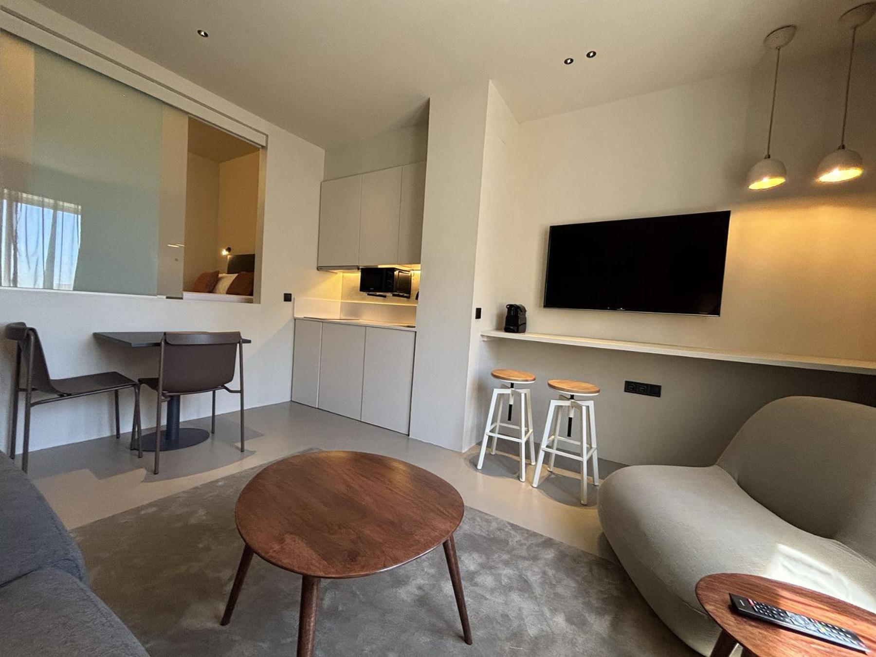 One-Bedroom Superior Apartment