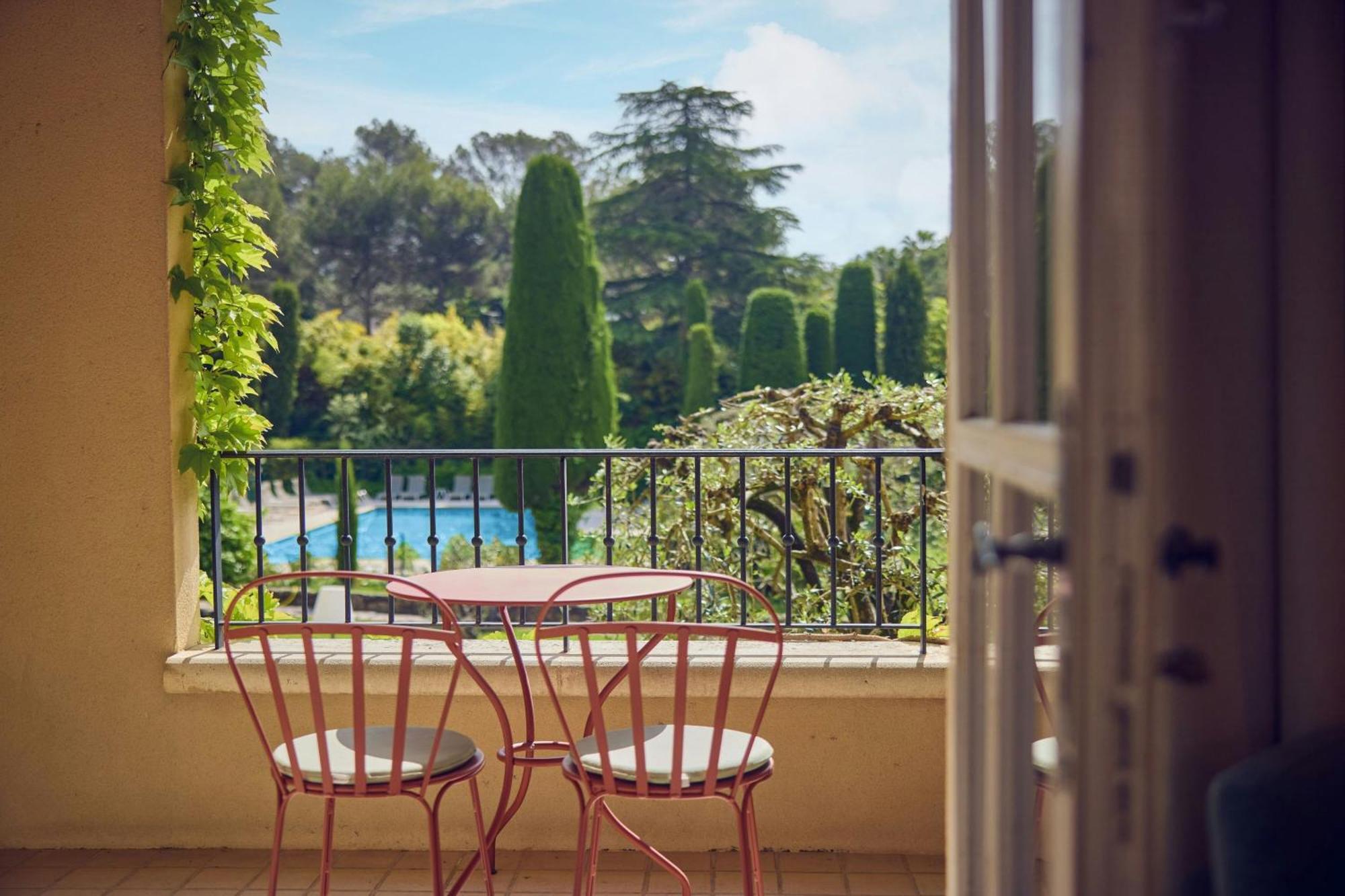 Superior Double Room Balcony Garden View,1676730335:JPEG
