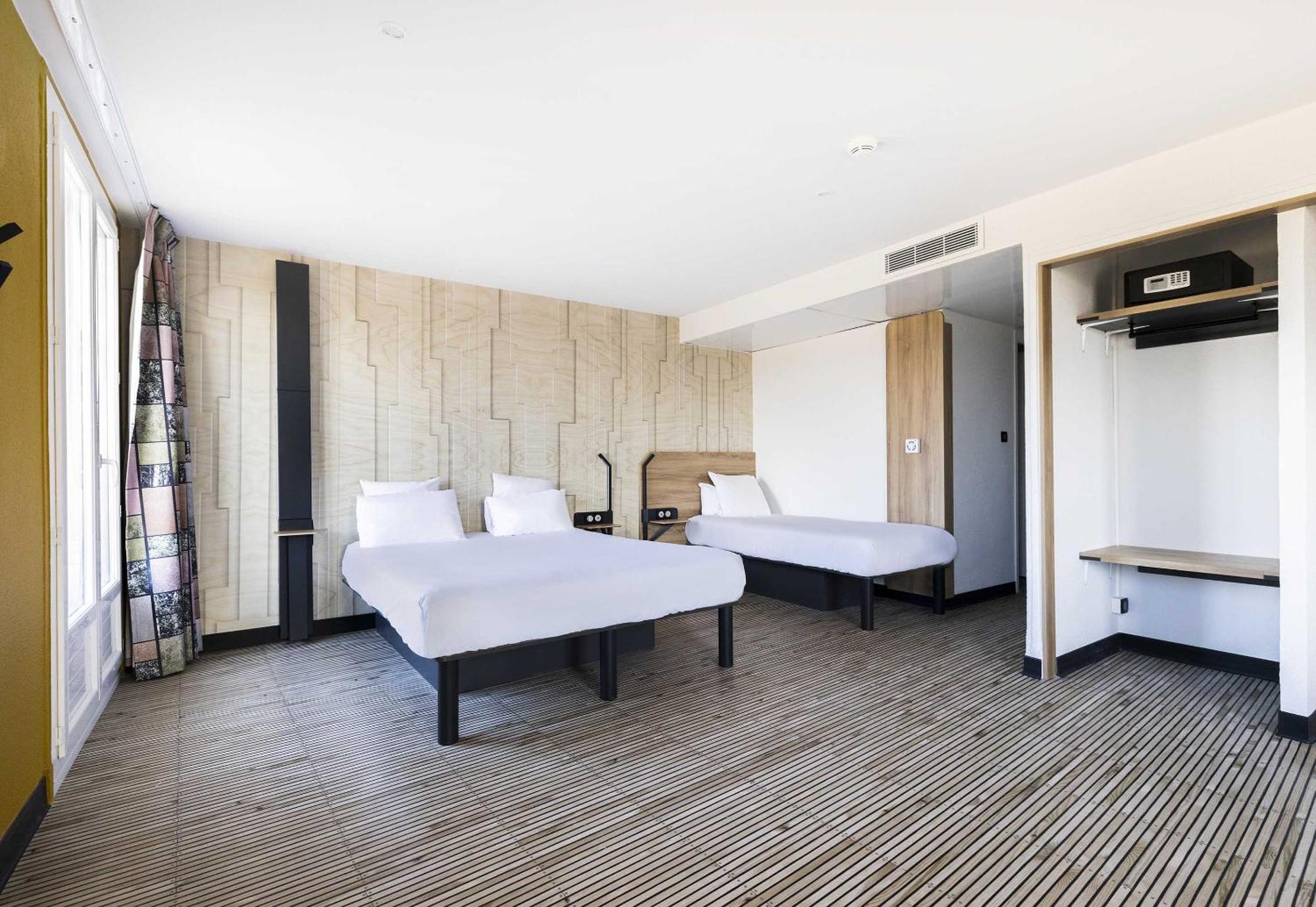 Triple Room,1674713521:JPEG