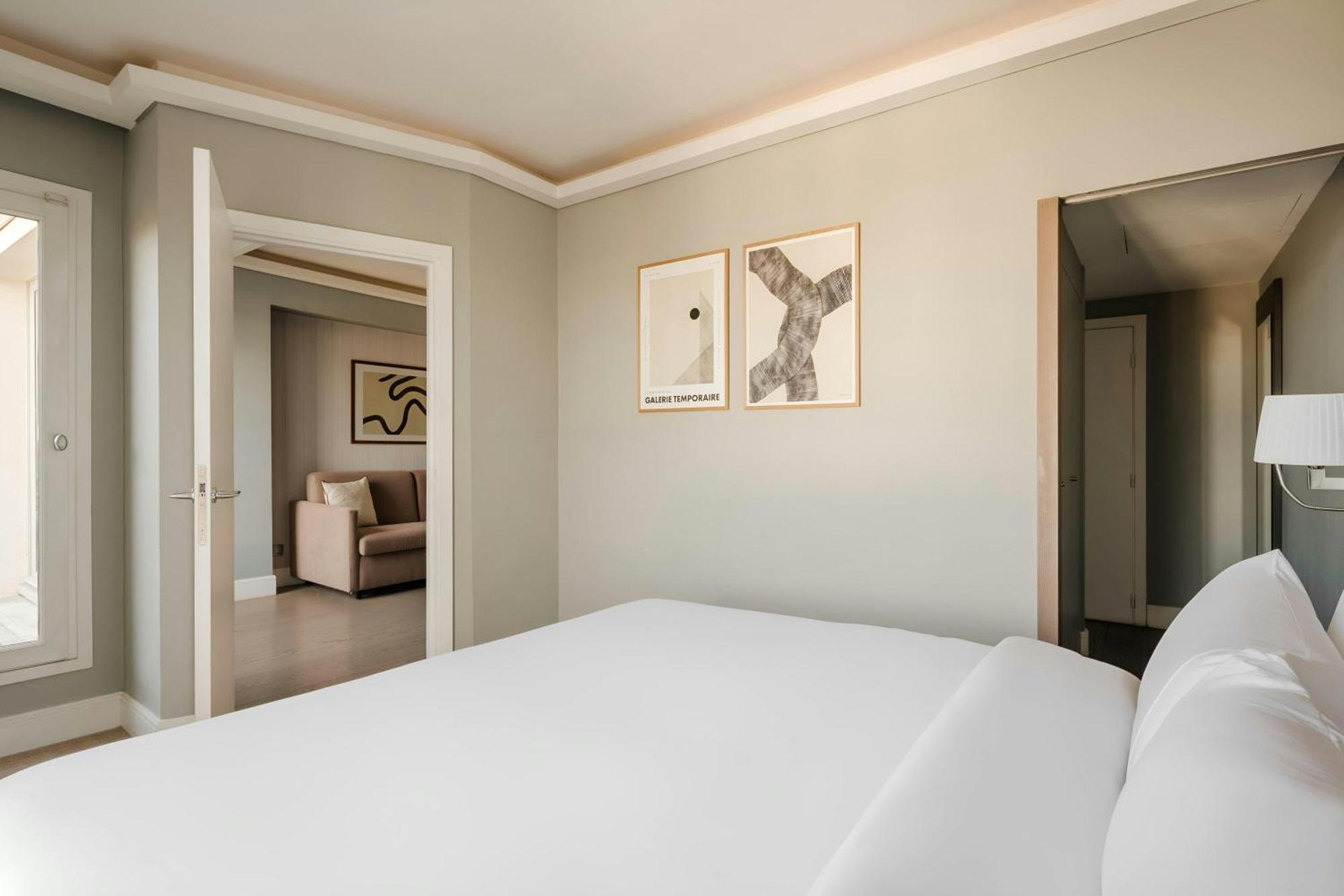 Suite avec kitchenette et terrasse,1674715662:JPEG