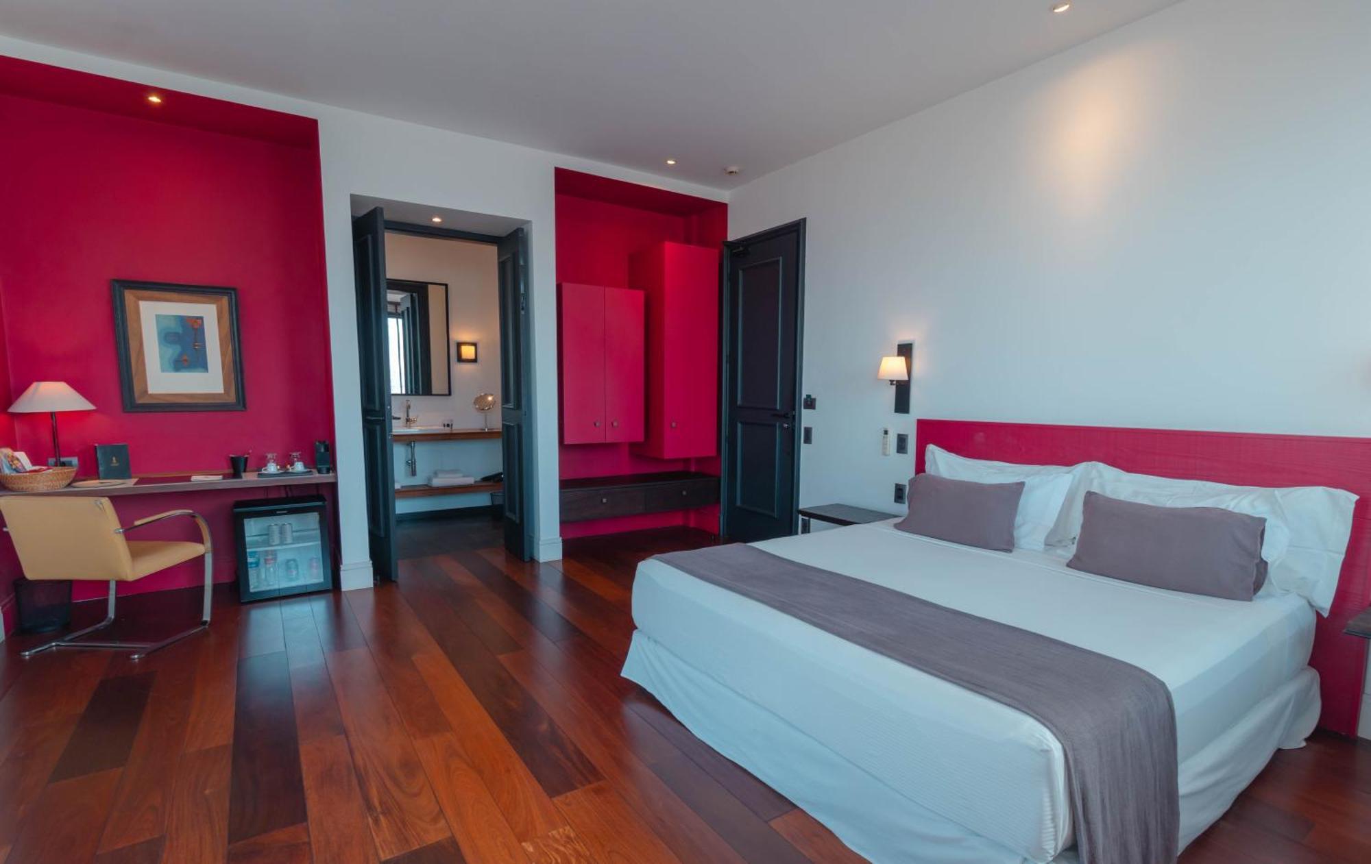 Standard Suite