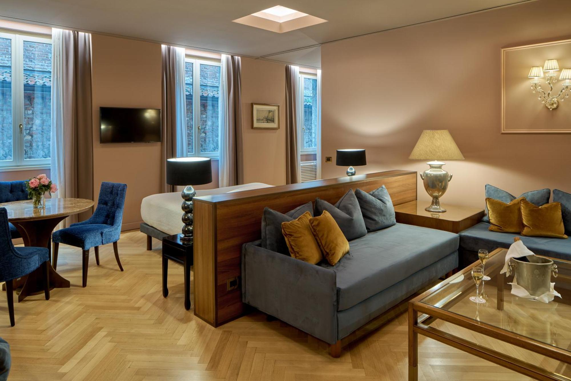 Suite