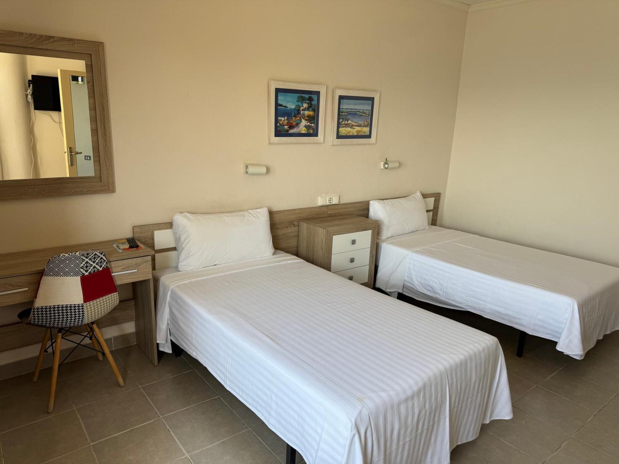 Twin Room Balcony Sea View