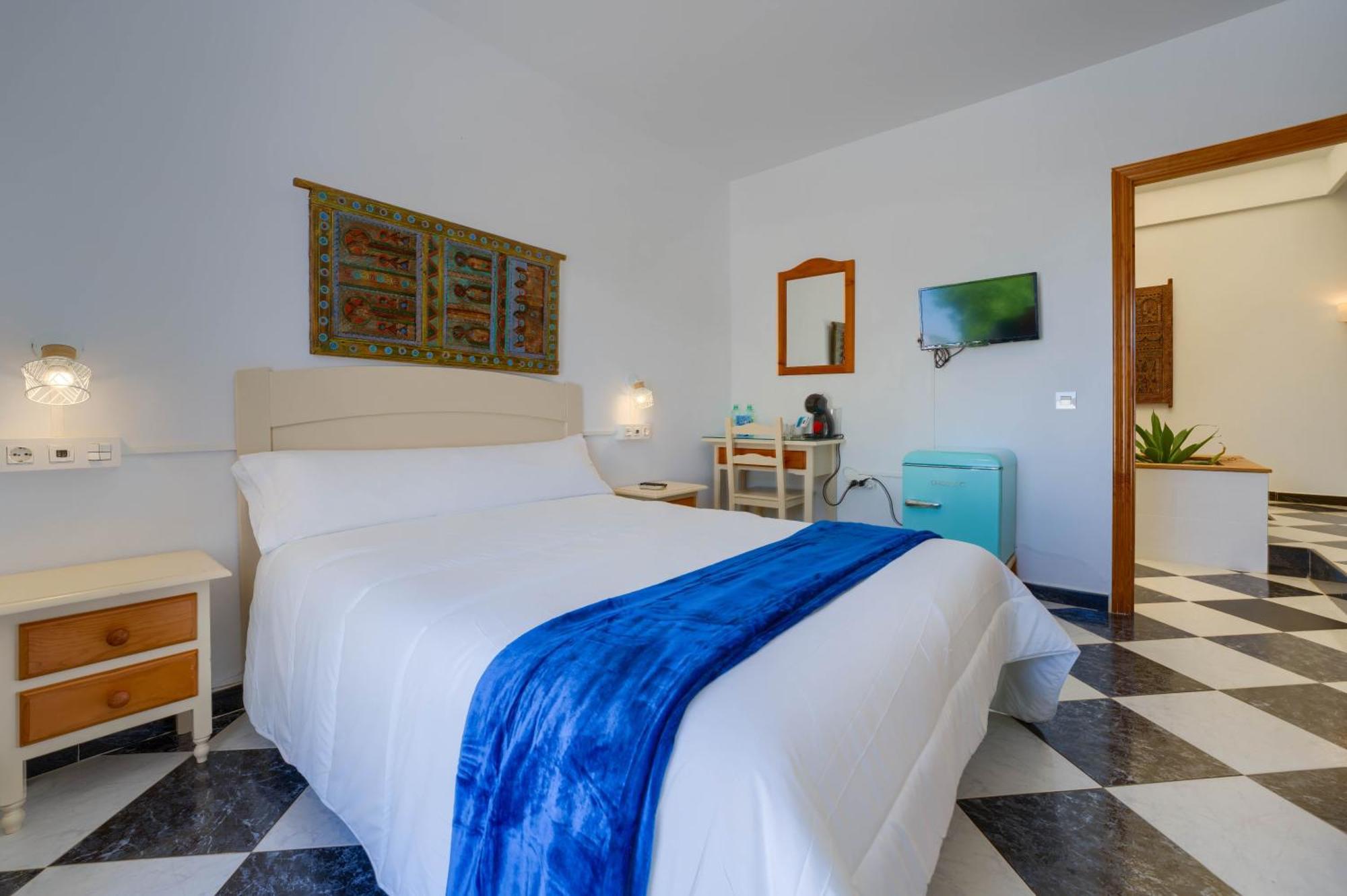 Double or Twin Room Terrace
