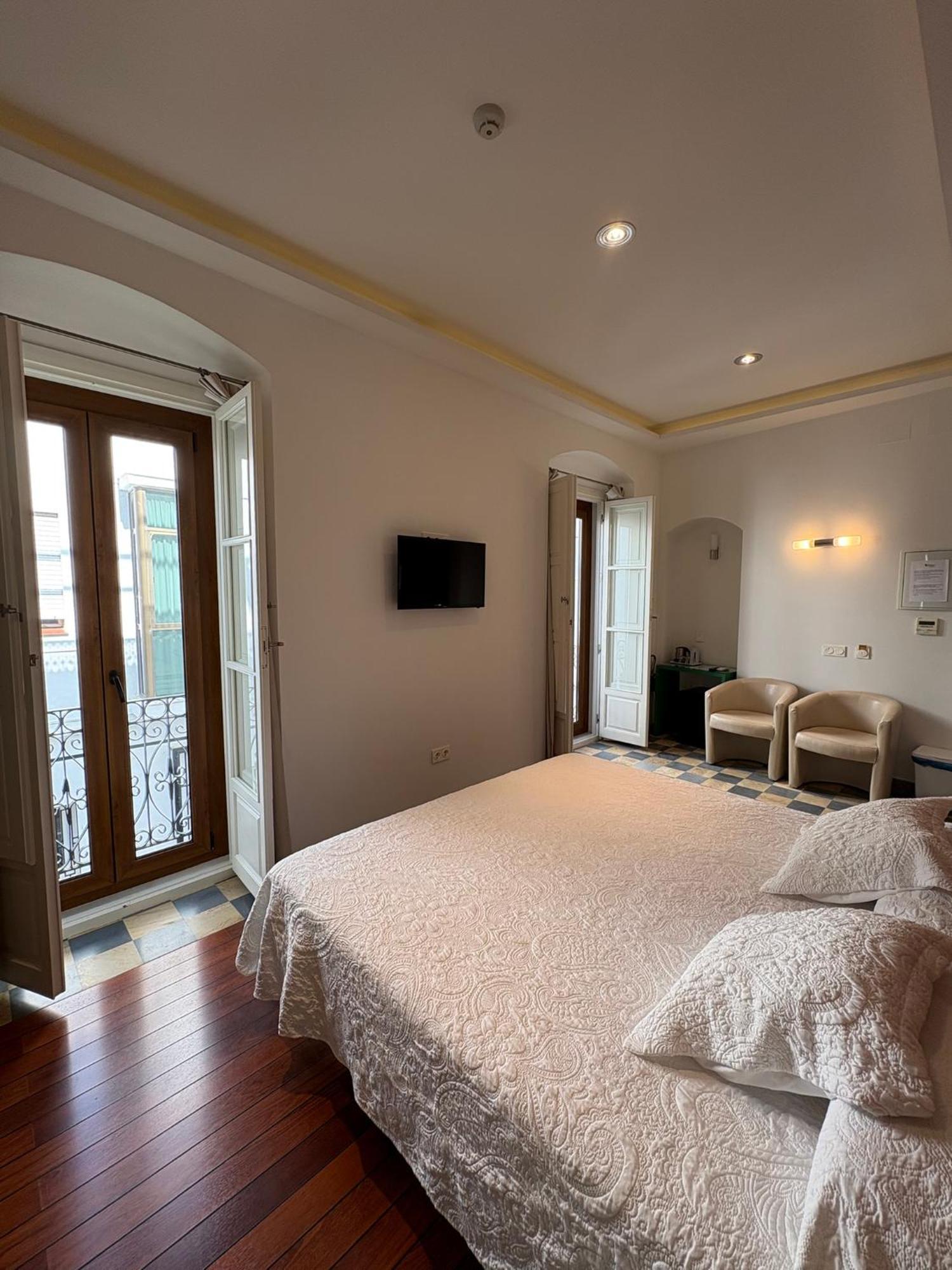 Superior Double or Twin Room Balcony